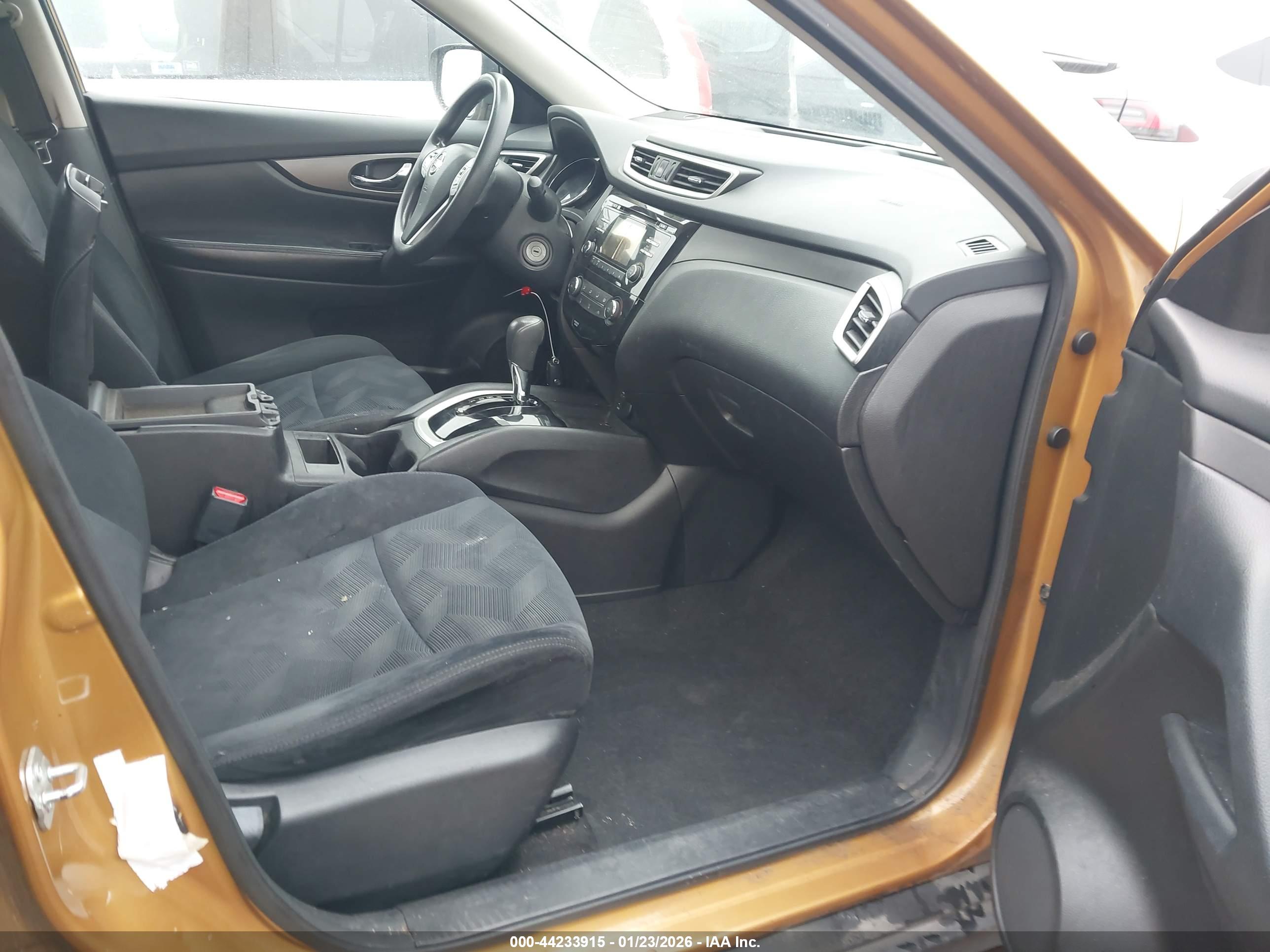 NISSAN ROGUE image 5