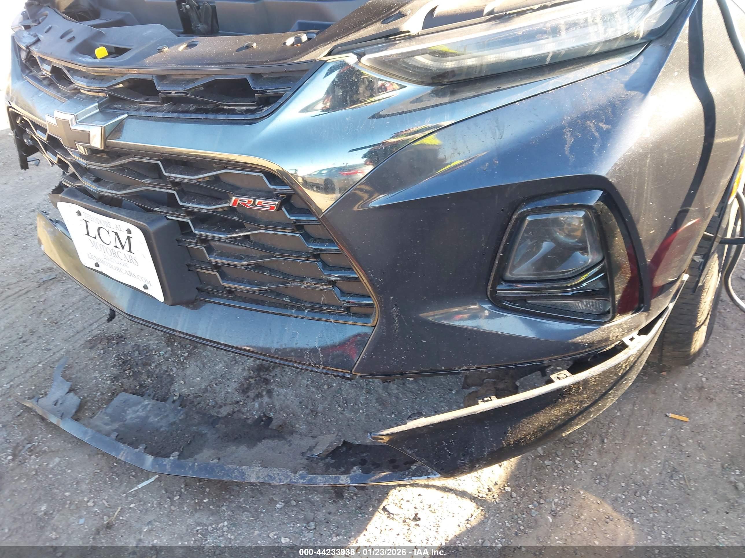 CHEVROLET BLAZER image 6