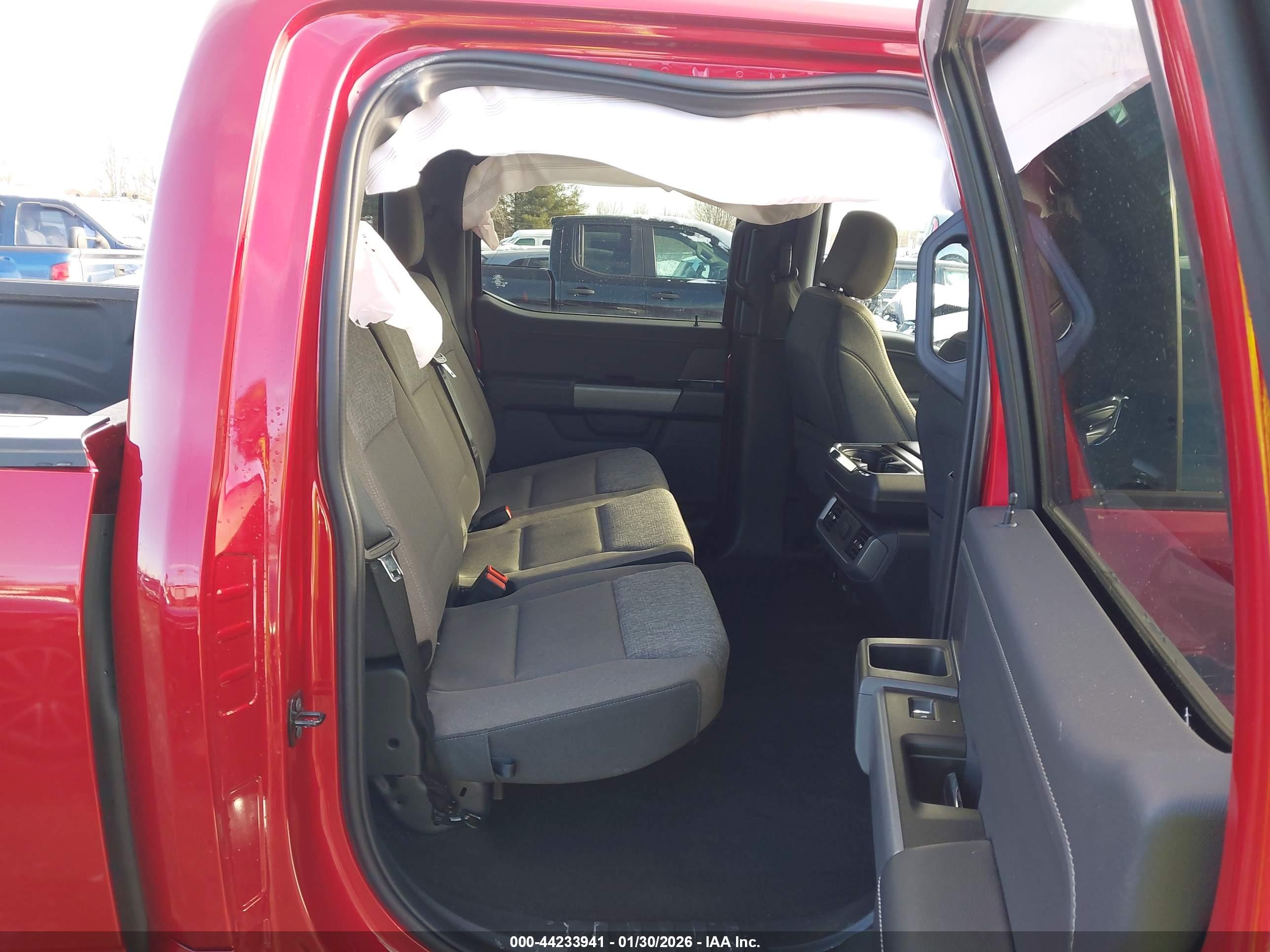 FORD F-150 image 8