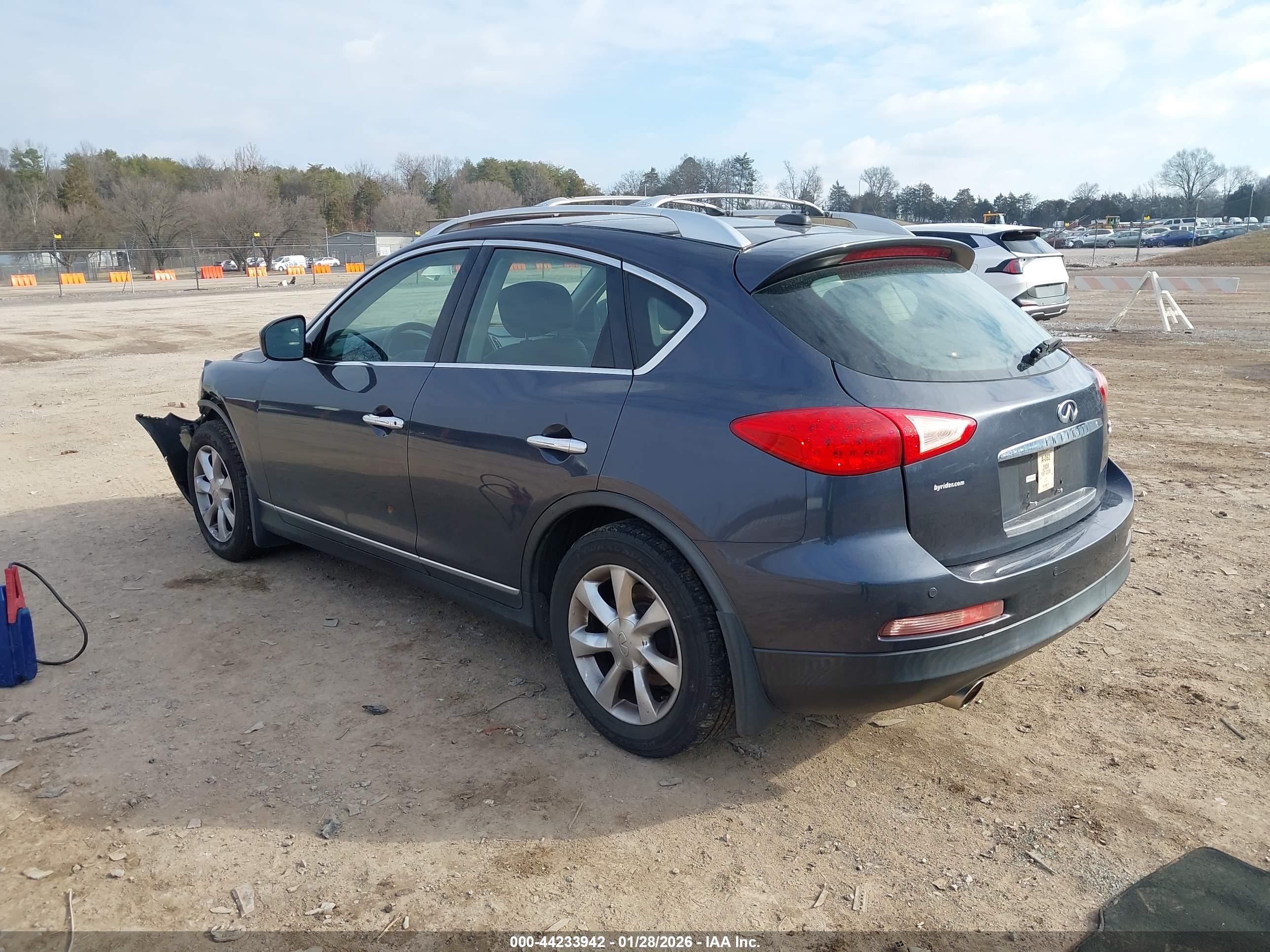 INFINITI EX35 image 3