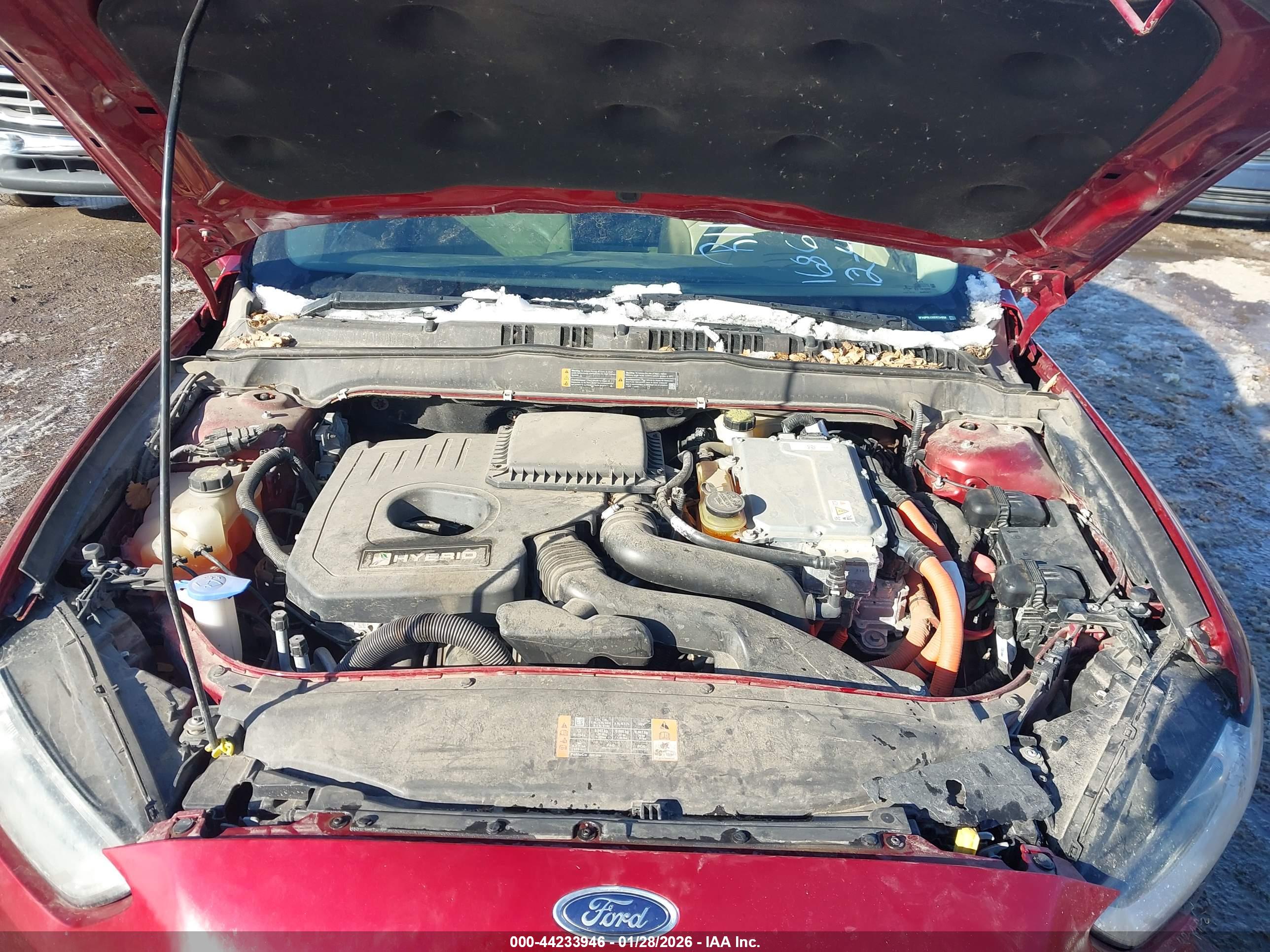 FORD FUSION image 10