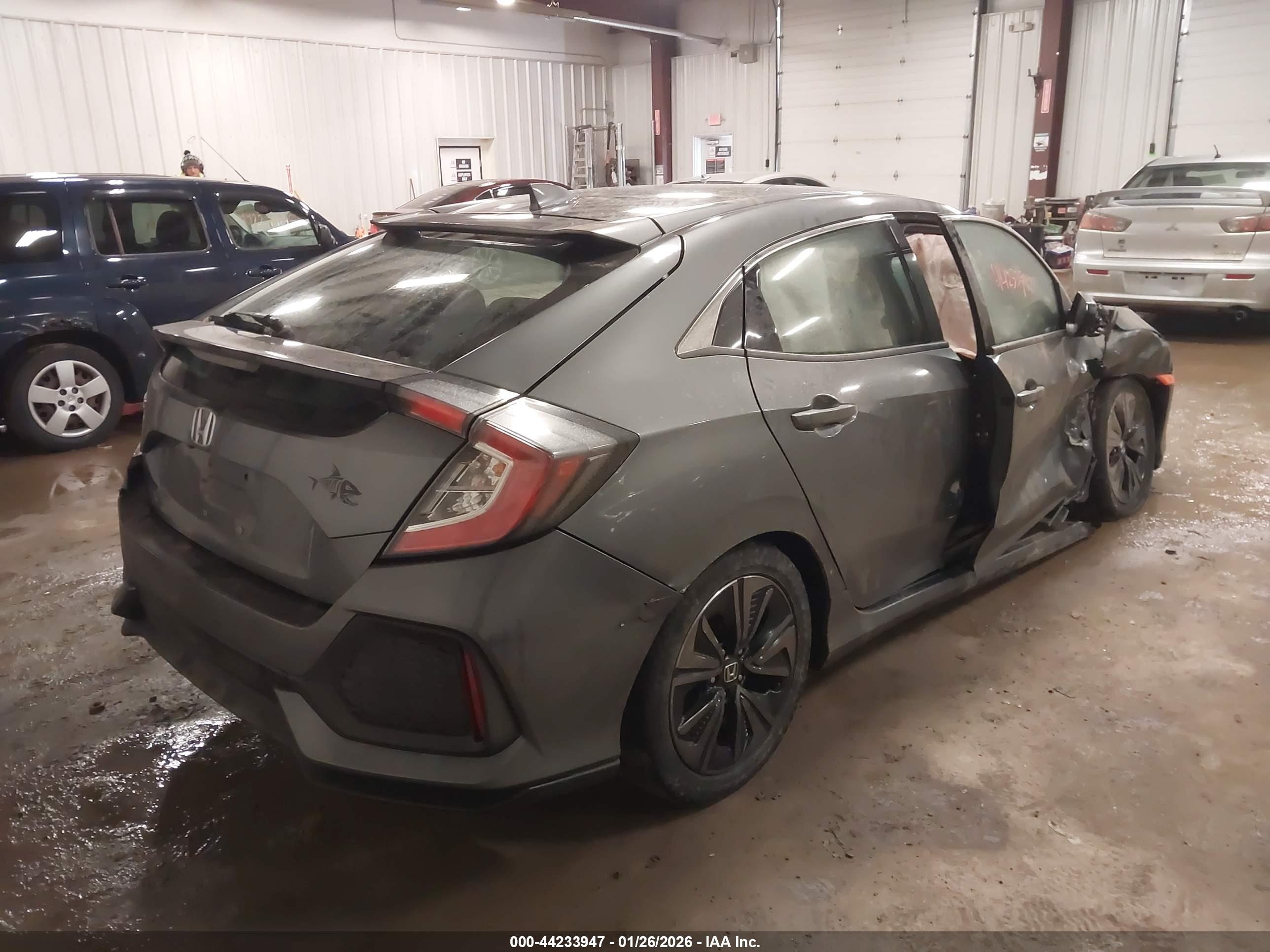 HONDA CIVIC image 4