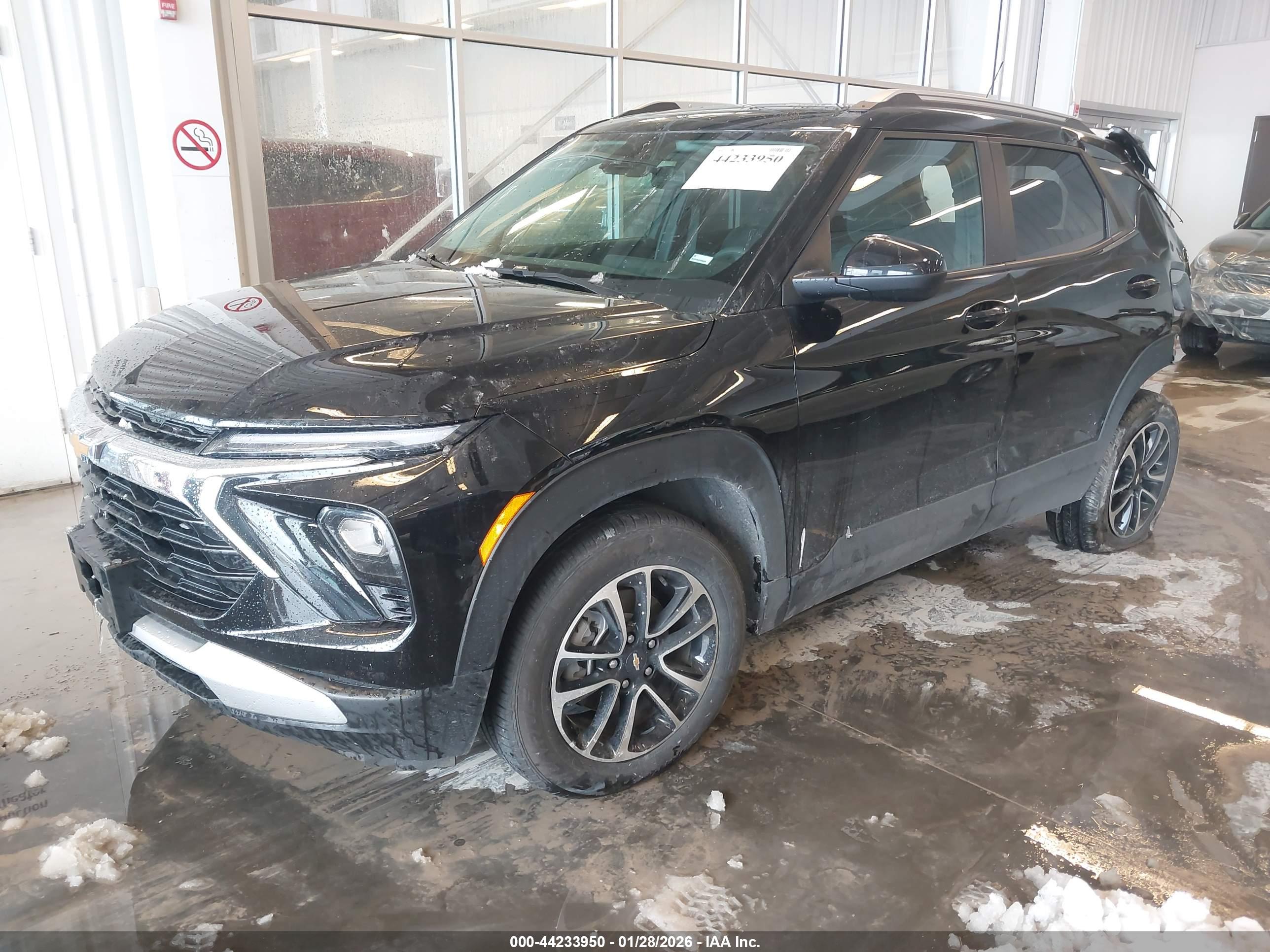 CHEVROLET TRAILBLAZER image 2