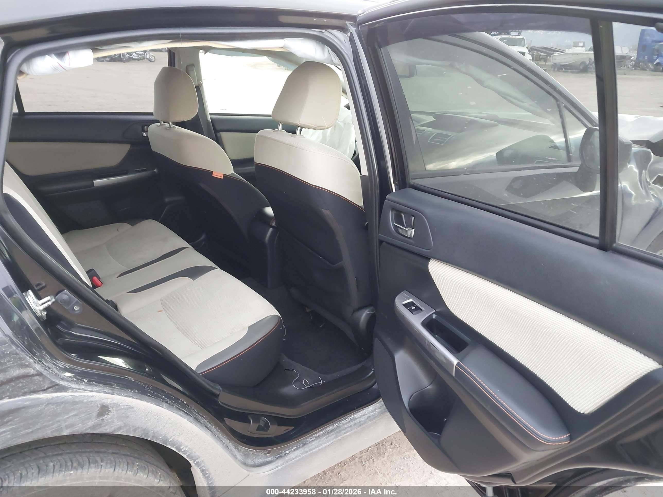 SUBARU CROSSTREK image 8