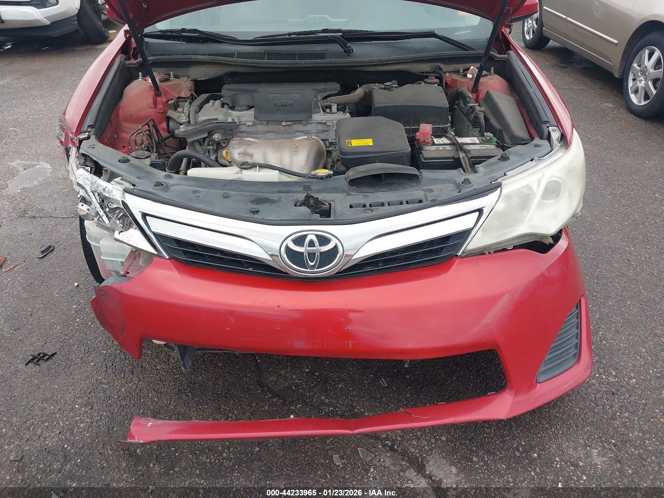 TOYOTA CAMRY image 10