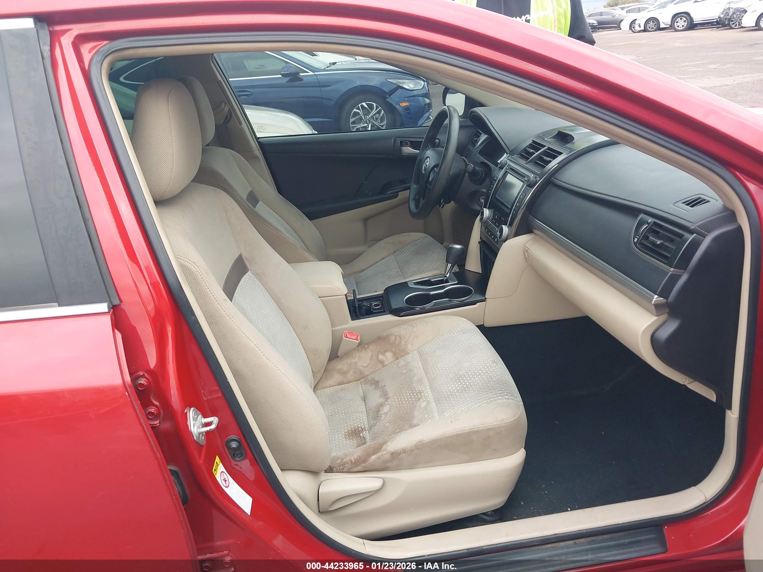 TOYOTA CAMRY image 5
