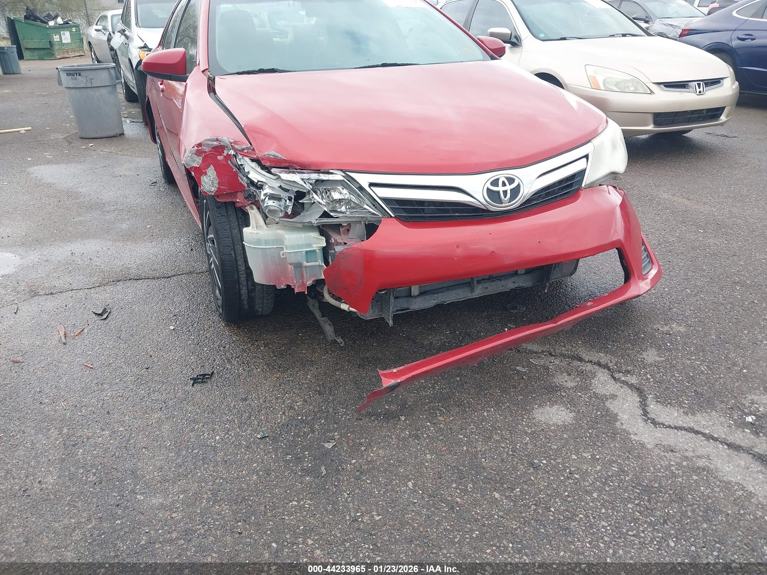 TOYOTA CAMRY image 6
