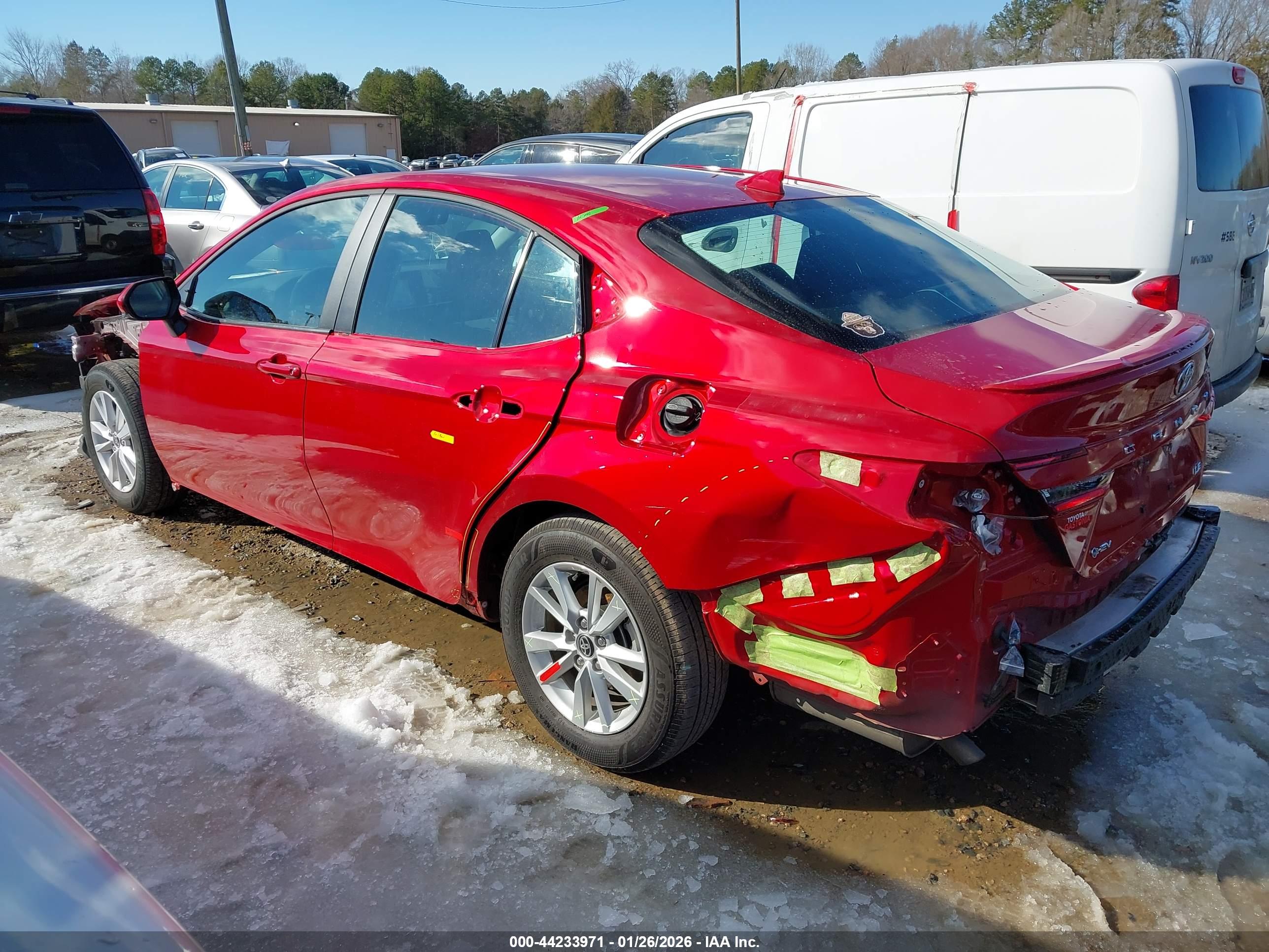 TOYOTA CAMRY image 3