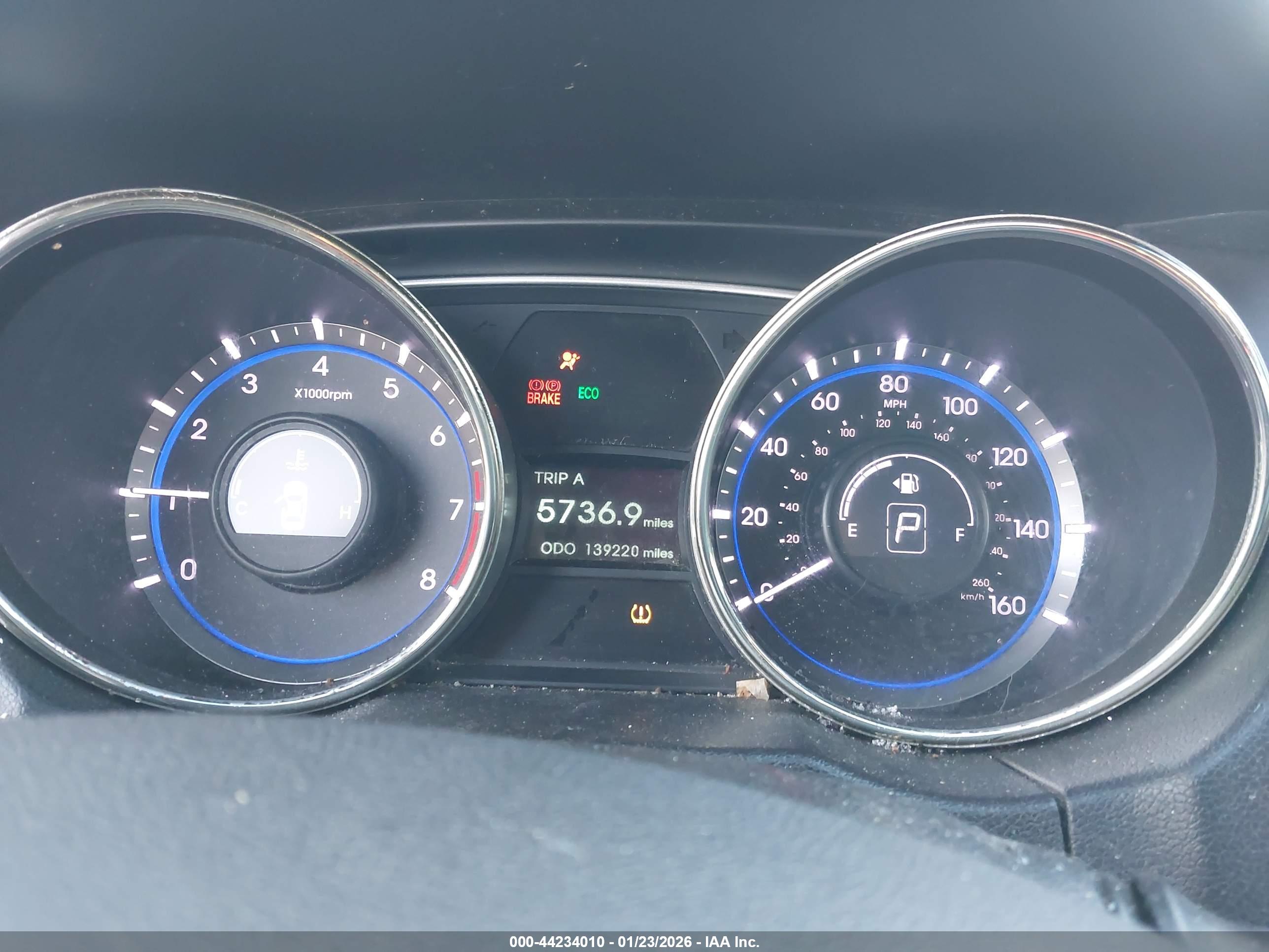HYUNDAI SONATA image 7
