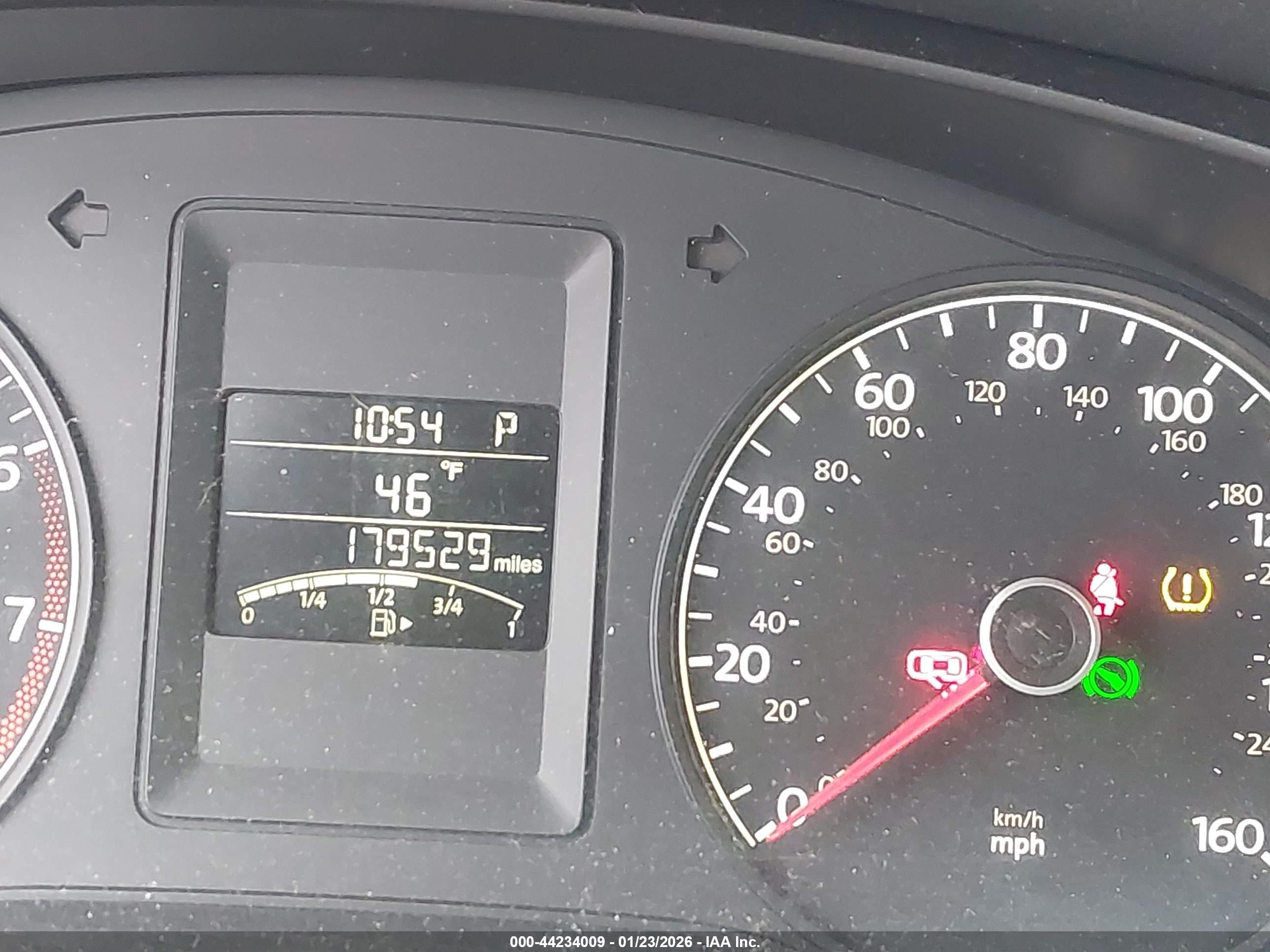 VOLKSWAGEN JETTA image 7