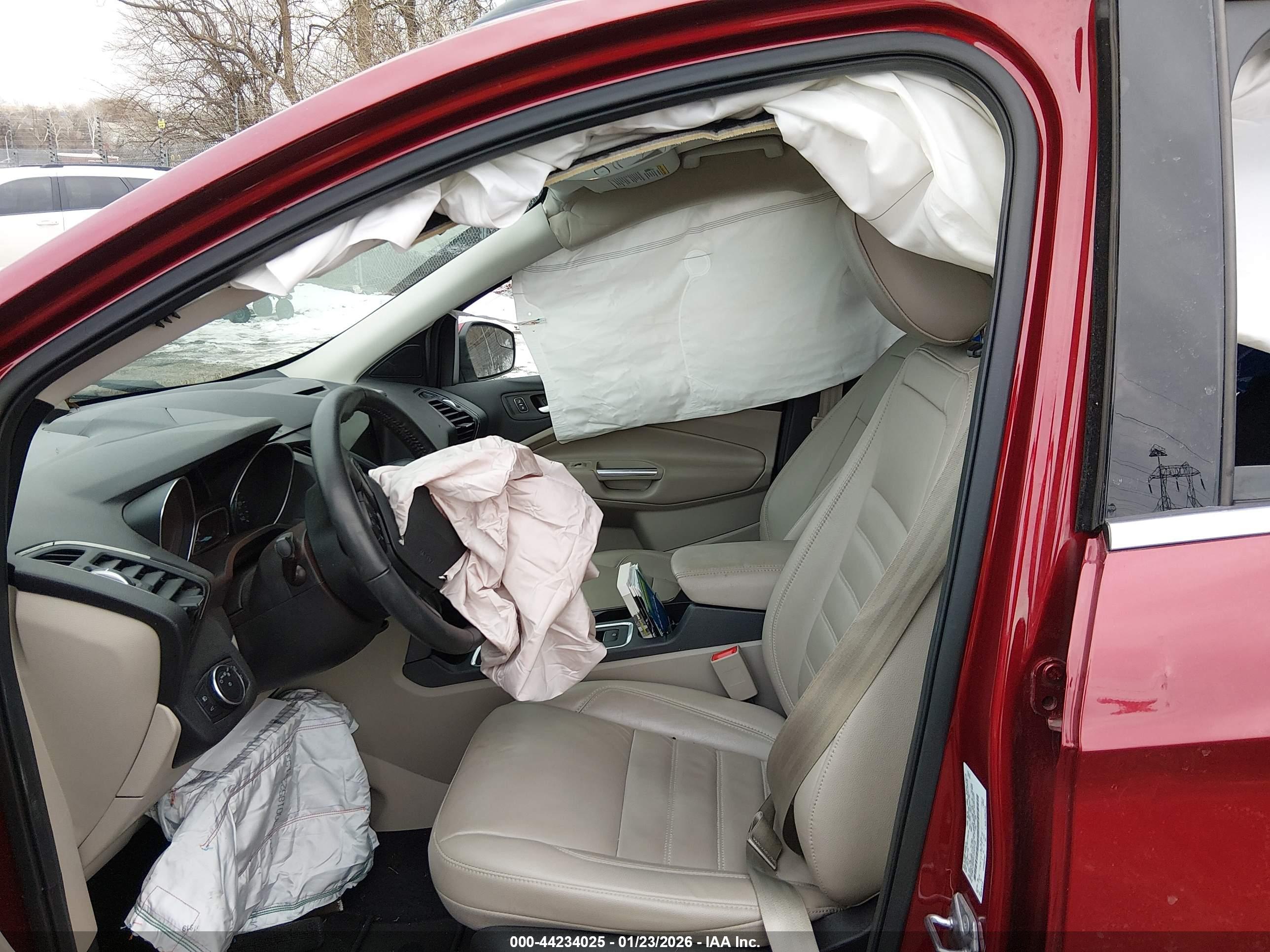 FORD ESCAPE image 5