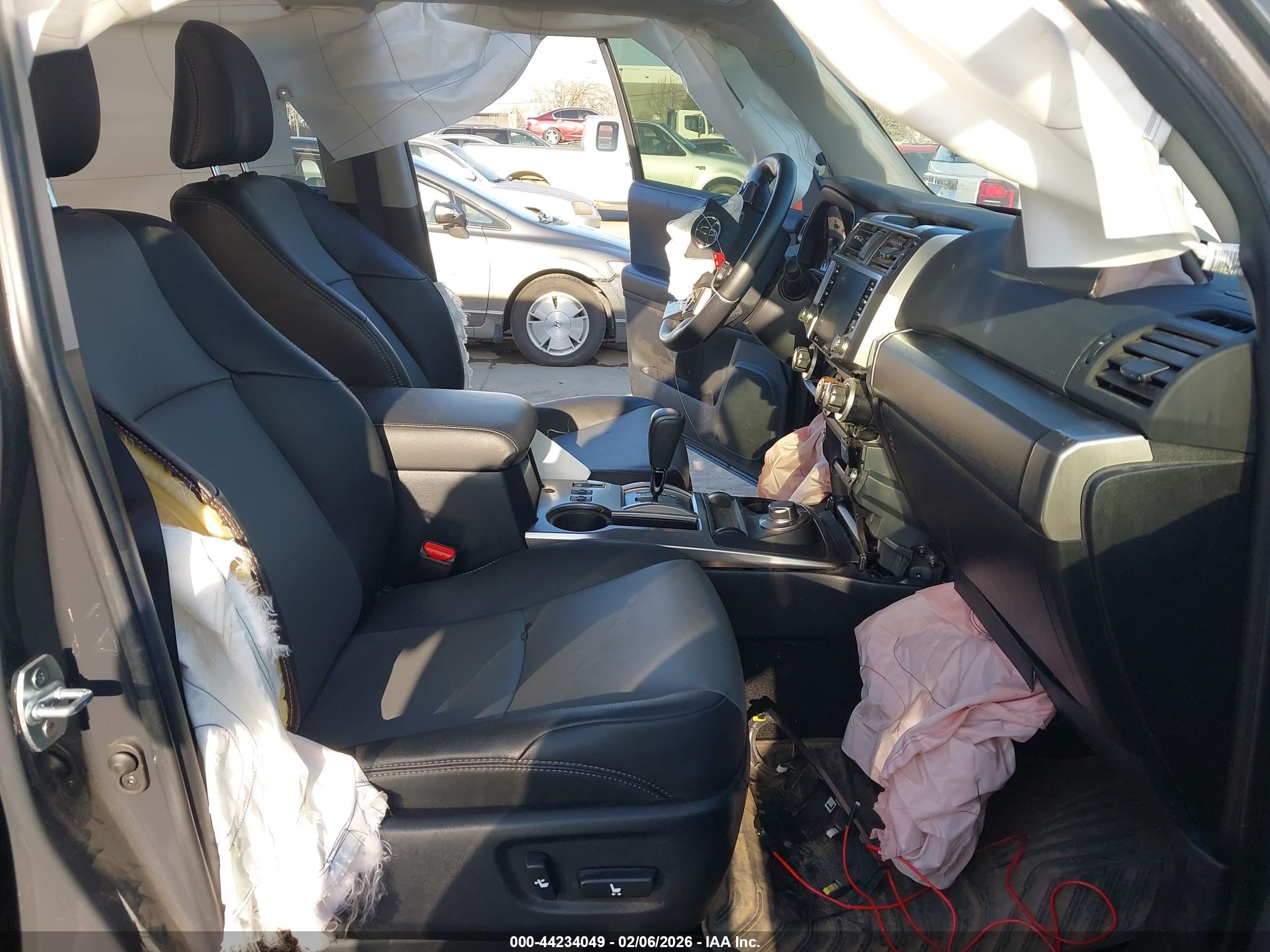 TOYOTA 4RUNNER image 5