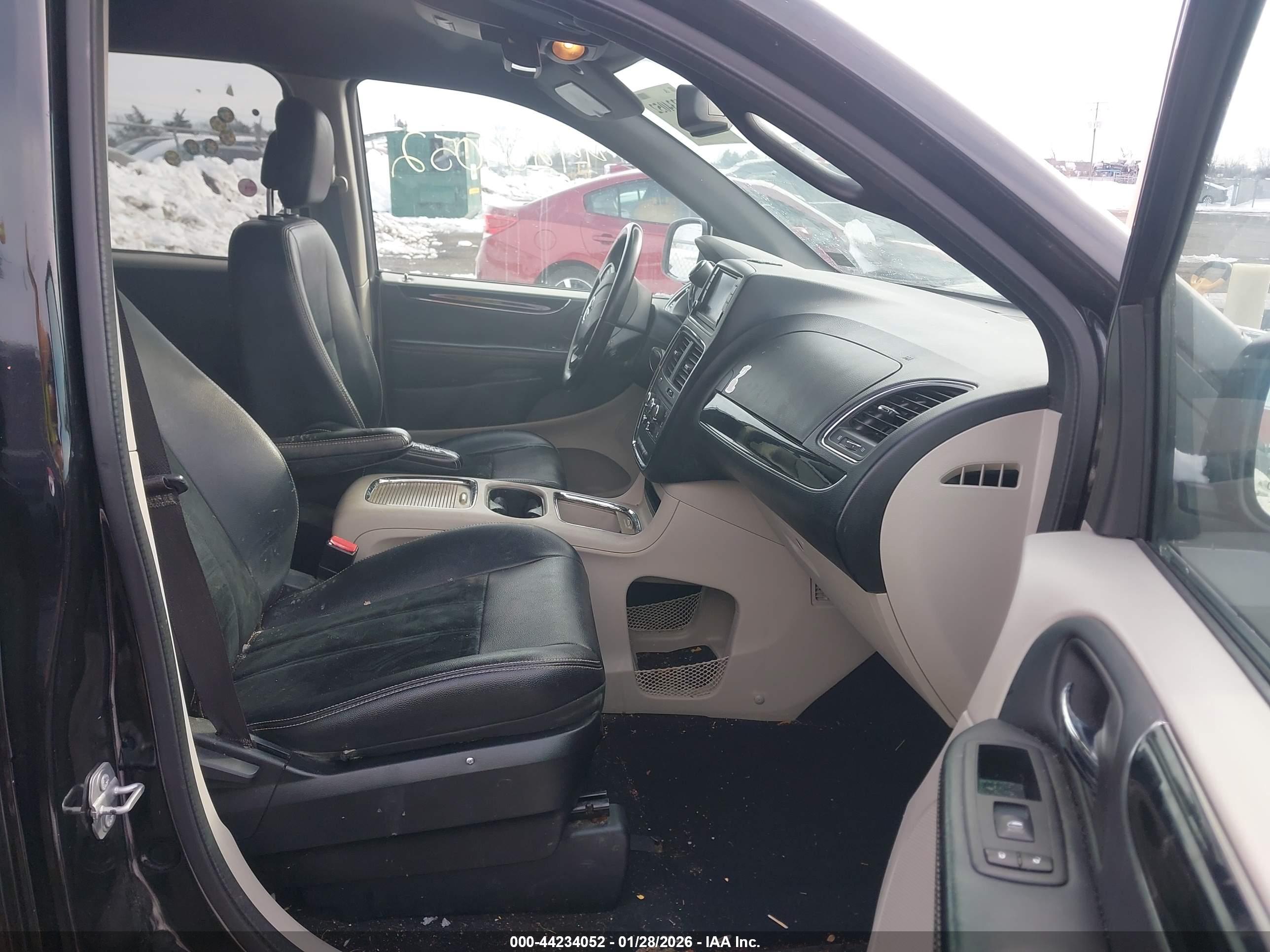 DODGE GRAND image 5