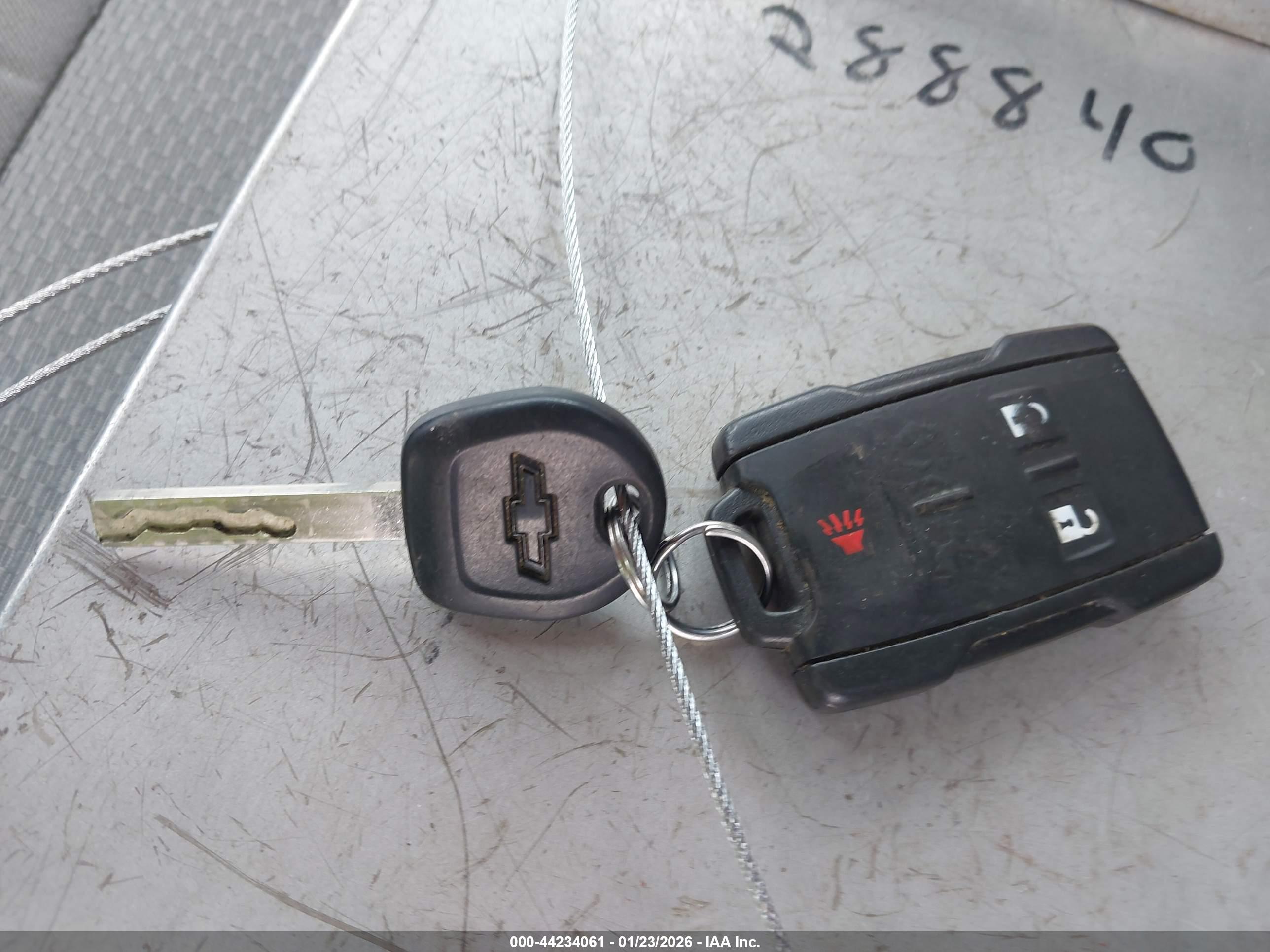 CHEVROLET COLORADO image 11