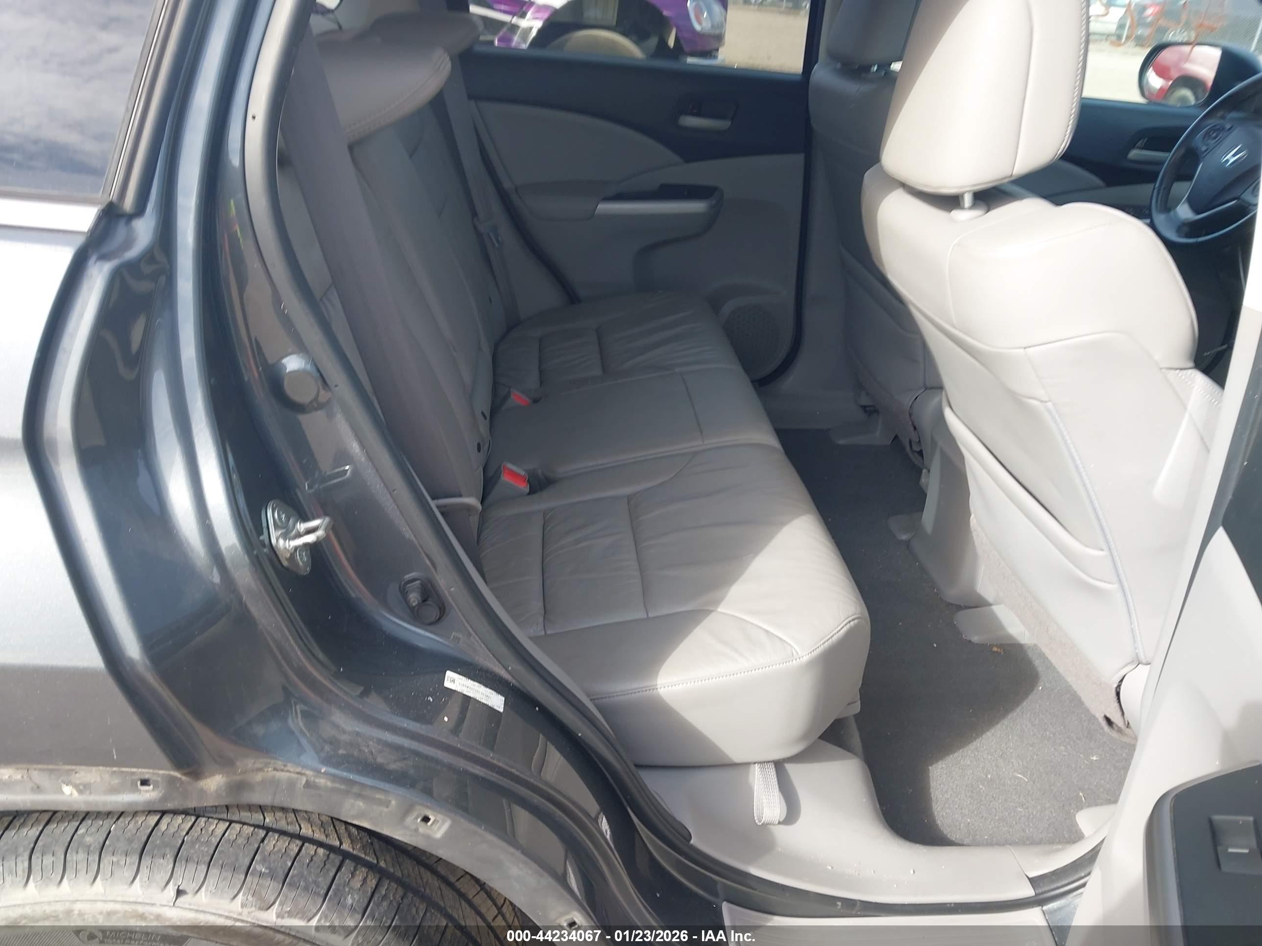 HONDA CR-V image 8