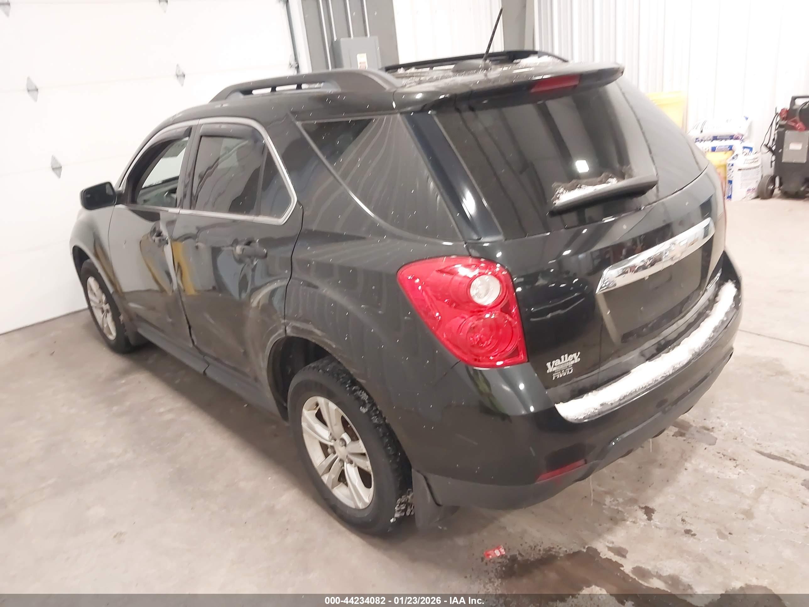 CHEVROLET EQUINOX image 3