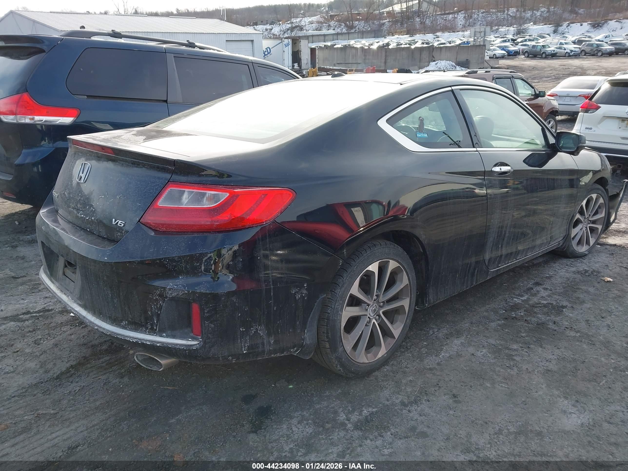HONDA ACCORD image 4