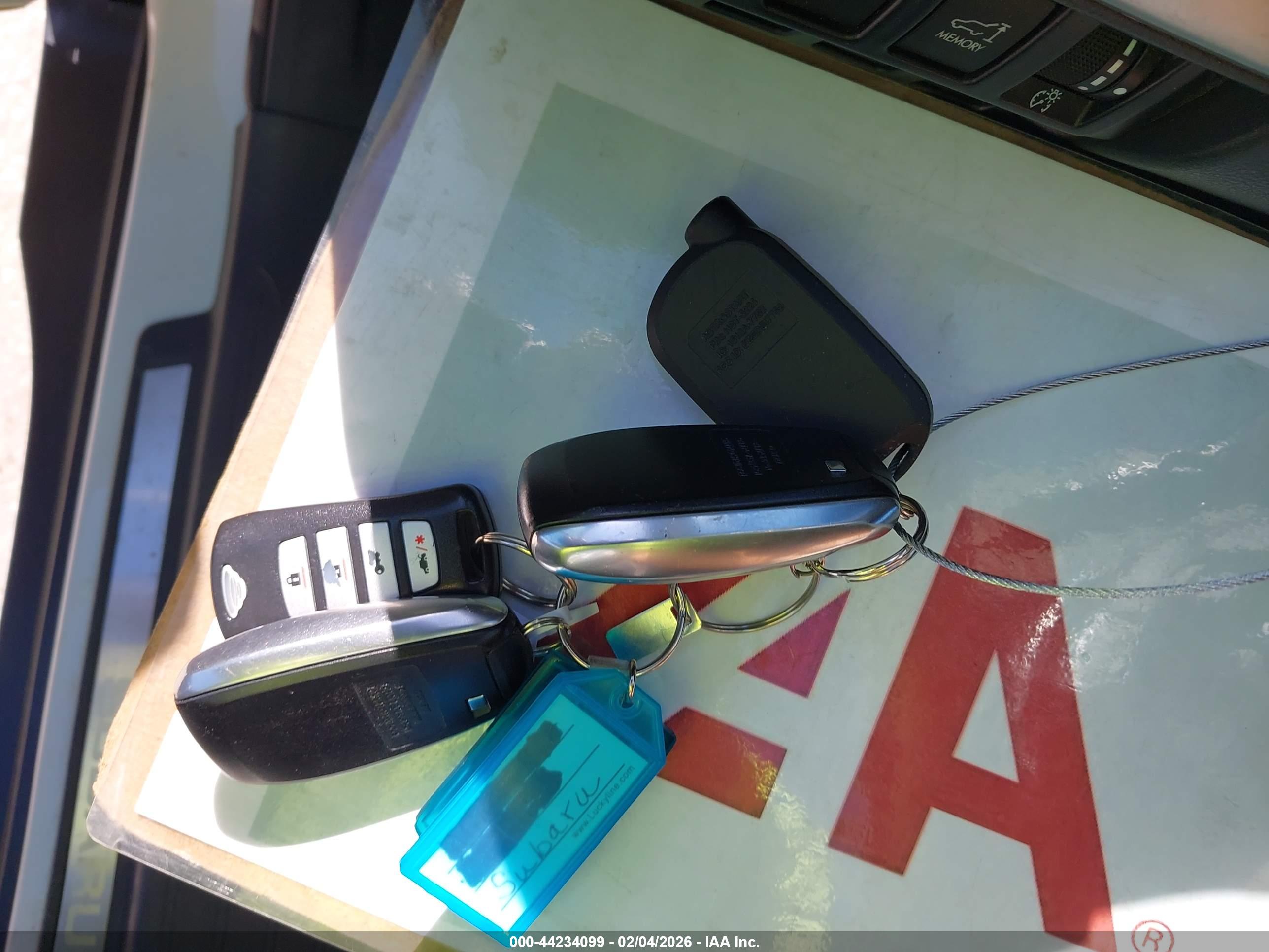 SUBARU OUTBACK image 11