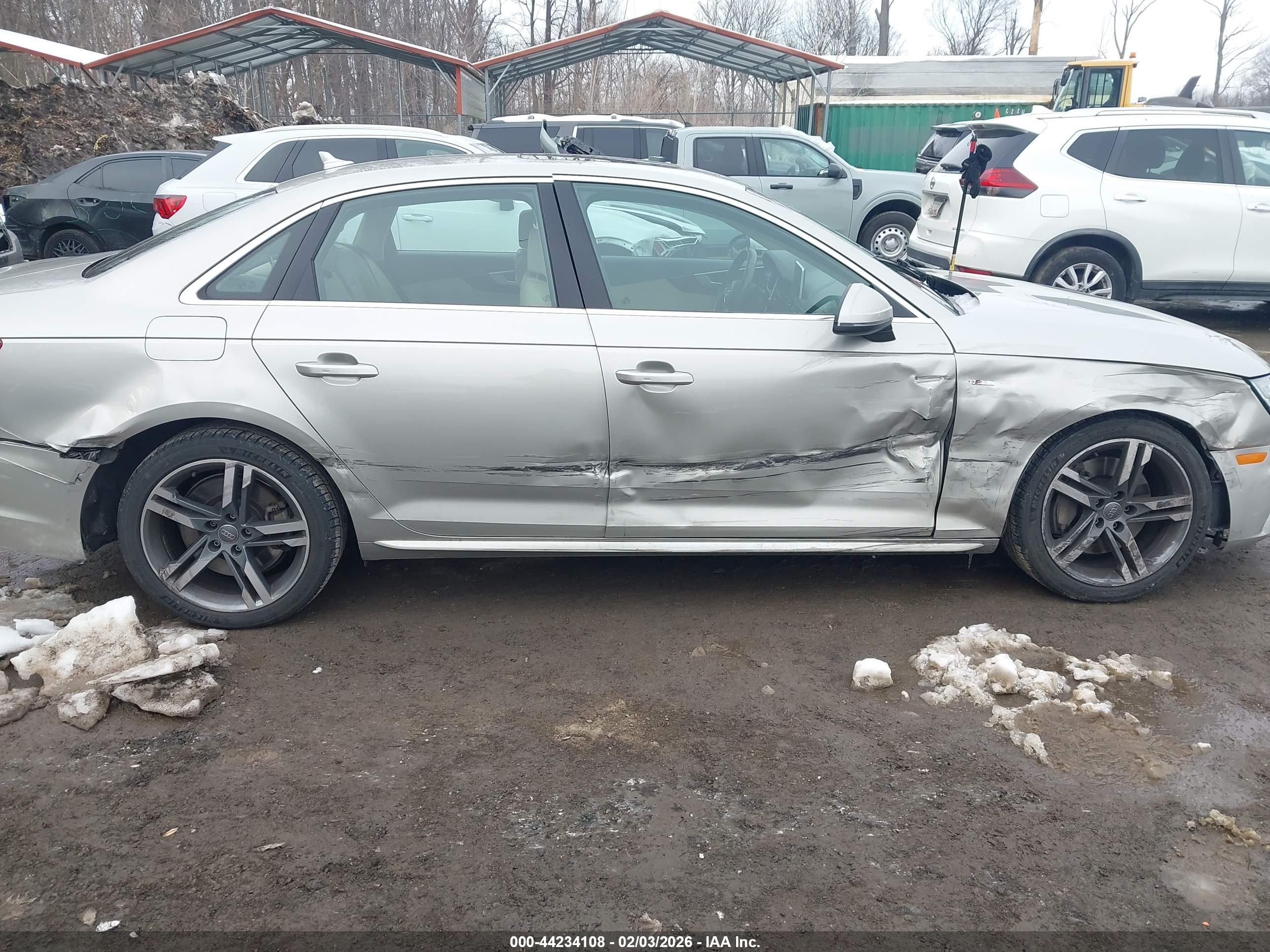 AUDI A4 image 6