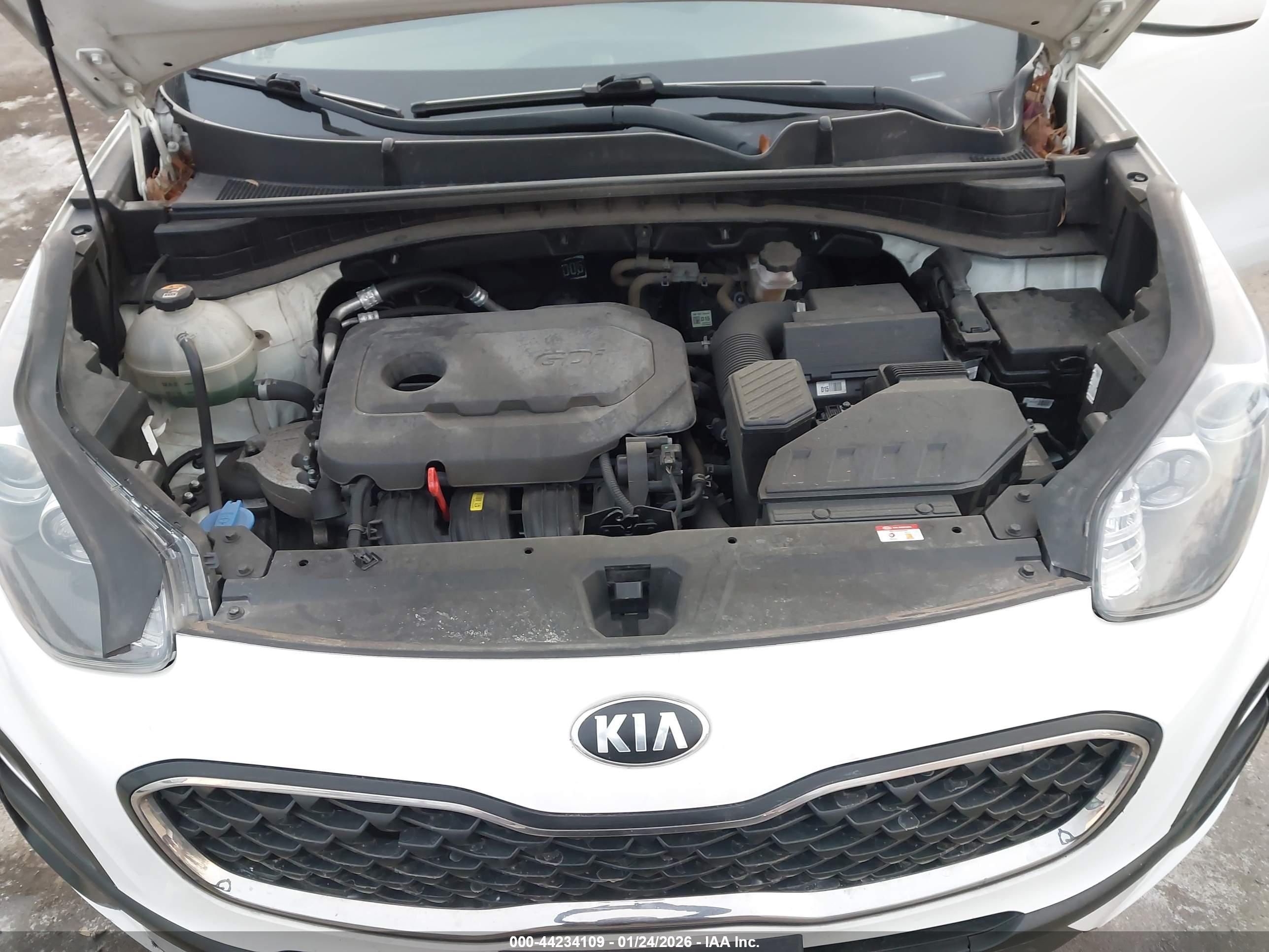 KIA SPORTAGE image 10