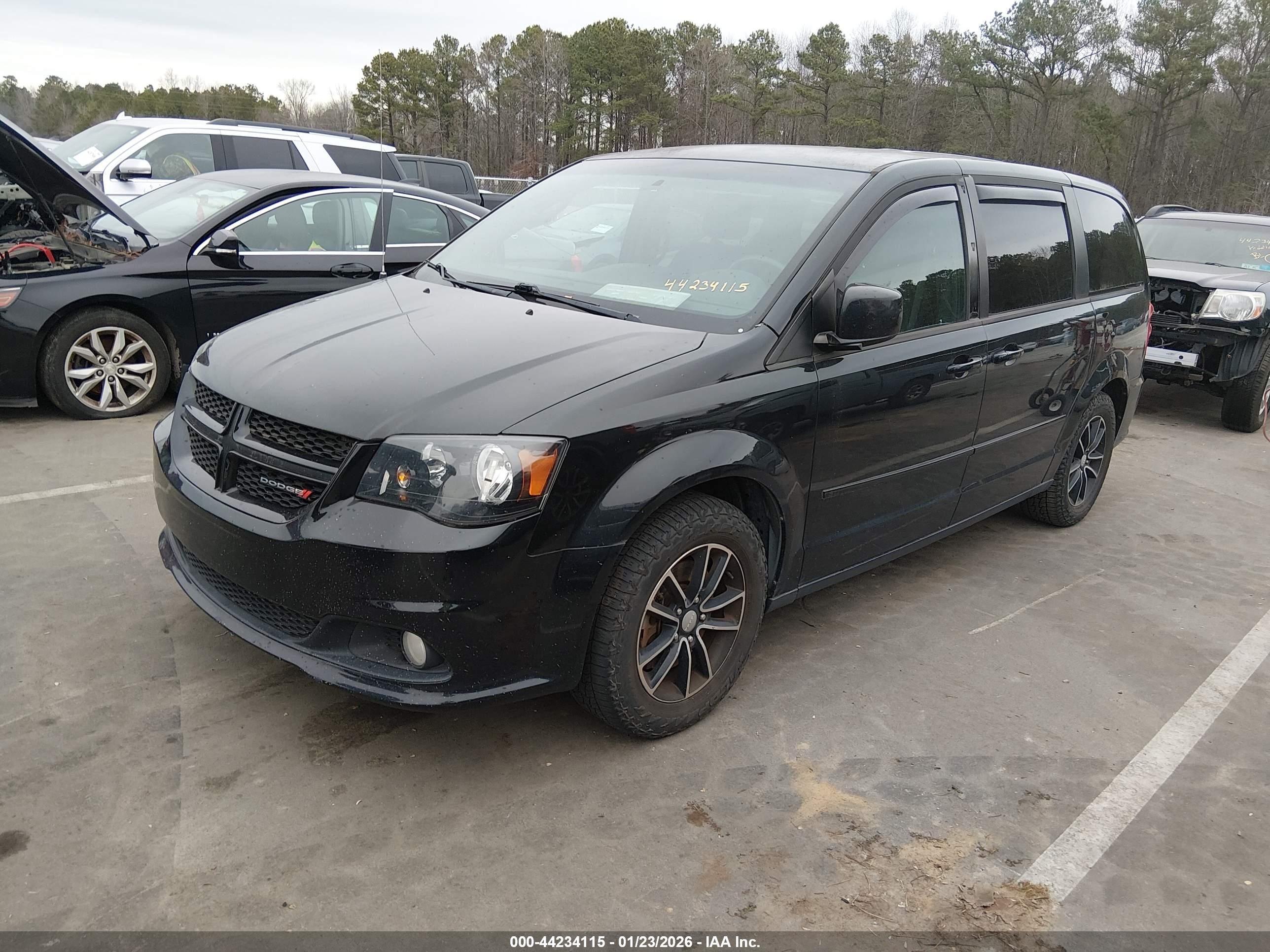 DODGE GRAND image 2