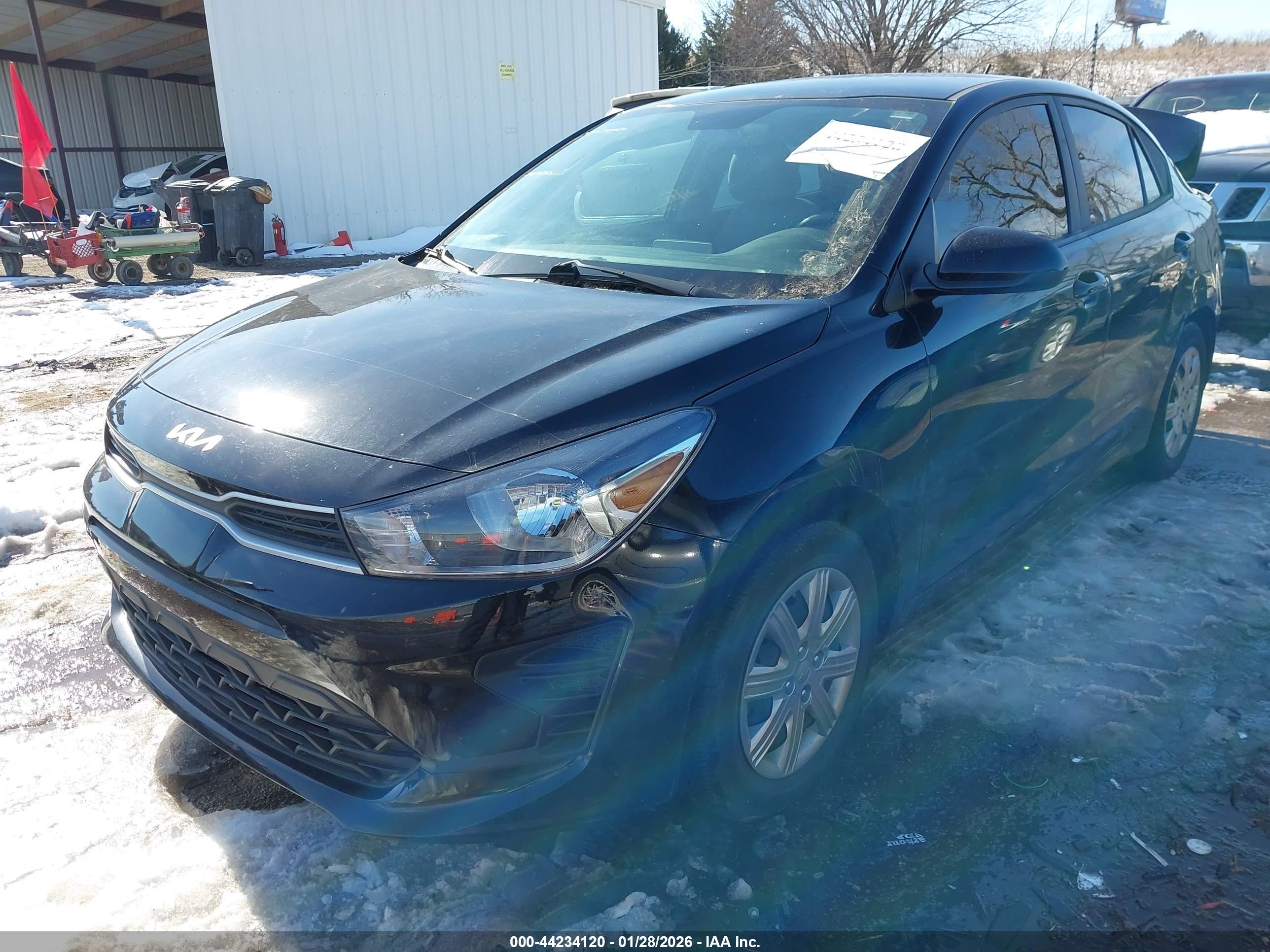 KIA RIO image 2