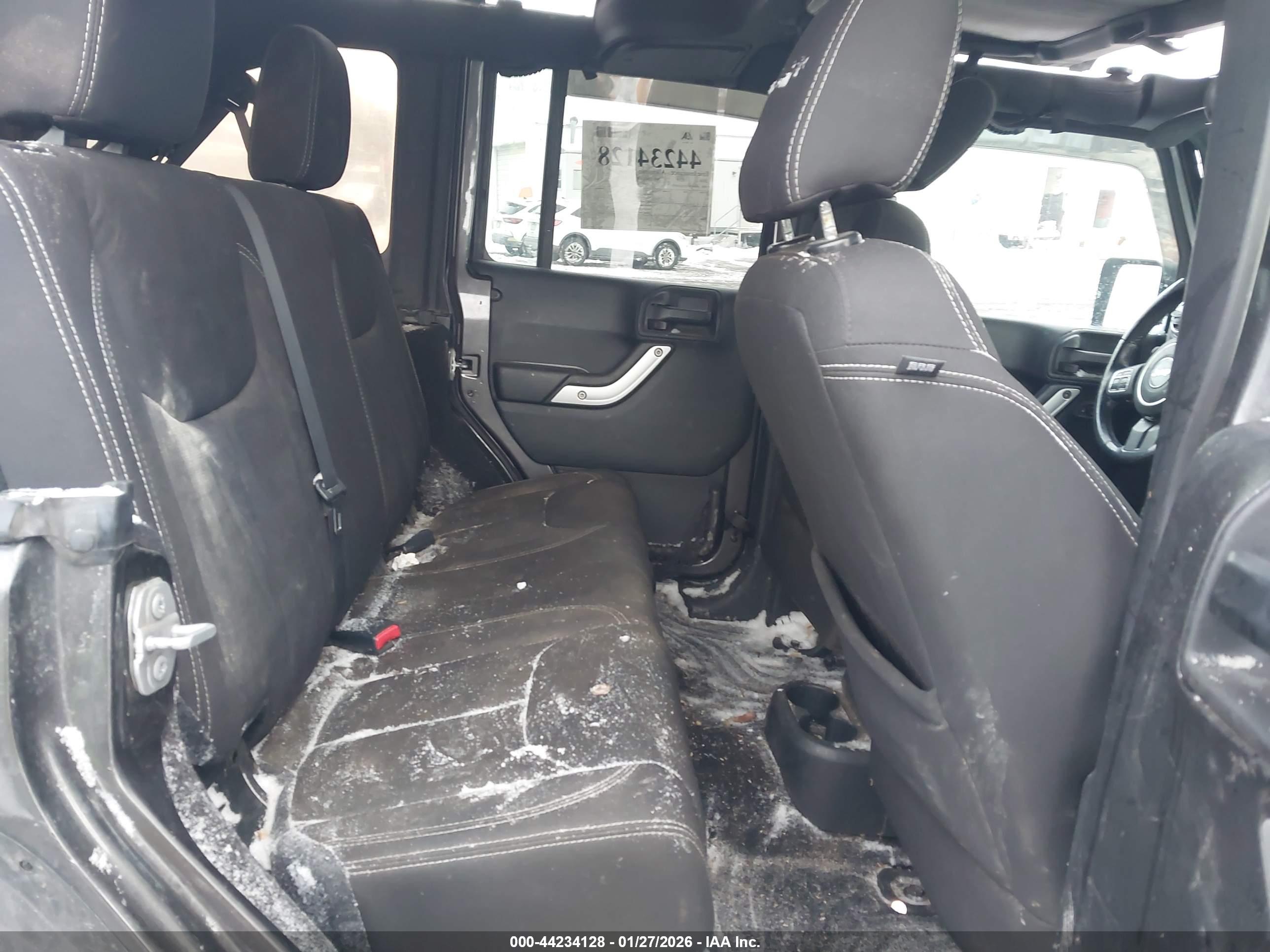 JEEP WRANGLER image 8