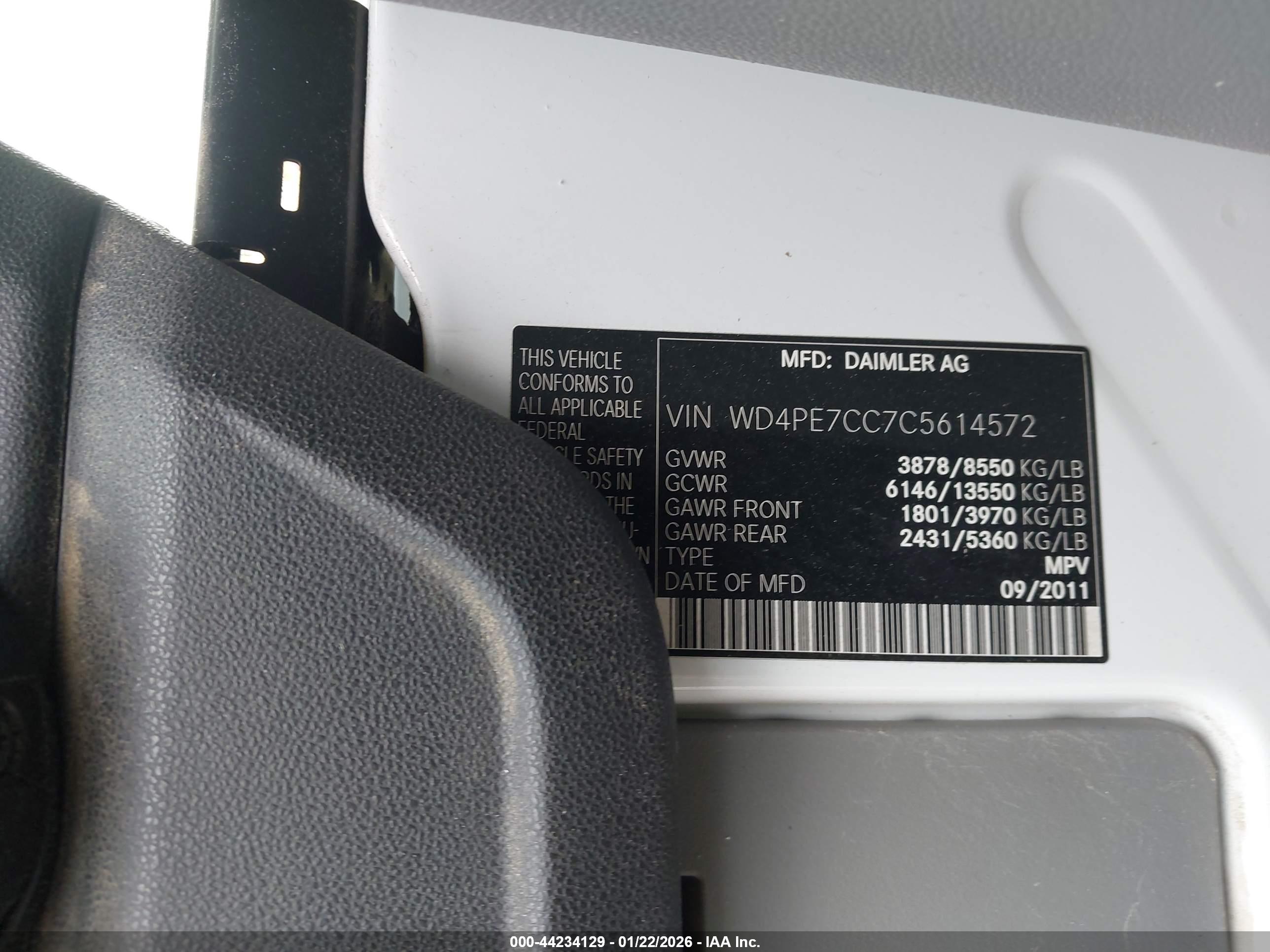 MERCEDES-BENZ SPRINTER image 9