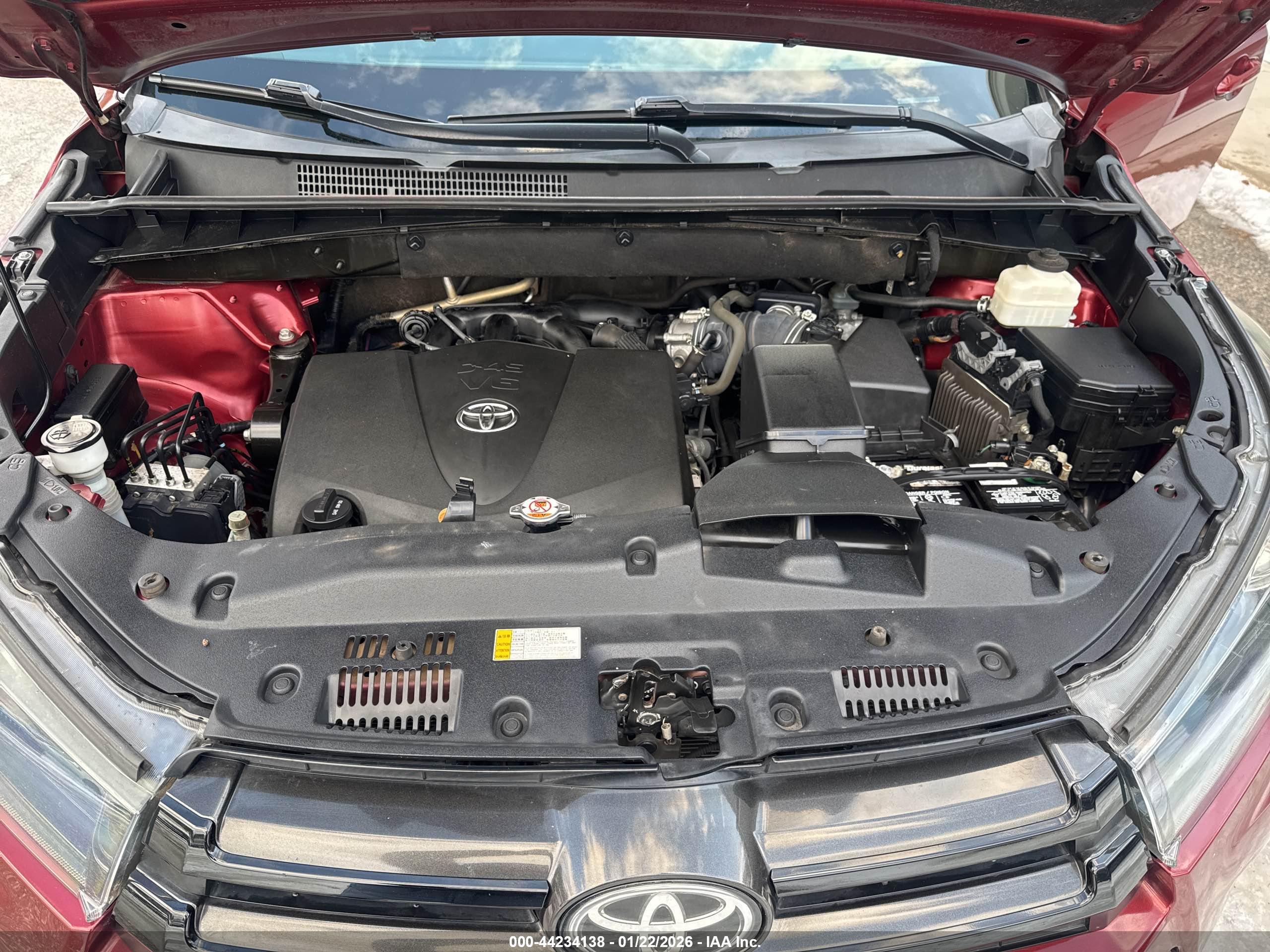 TOYOTA HIGHLANDER image 10