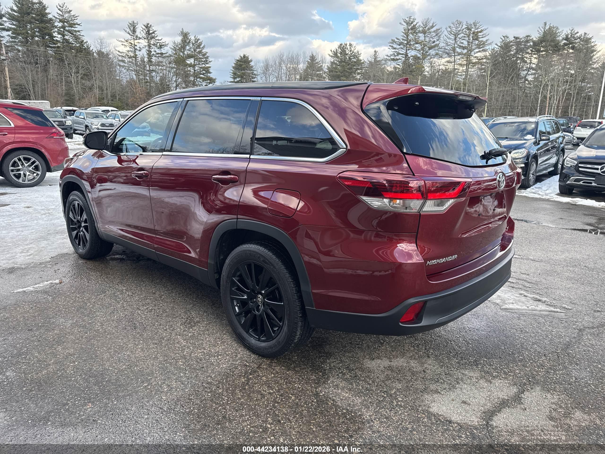 TOYOTA HIGHLANDER image 3