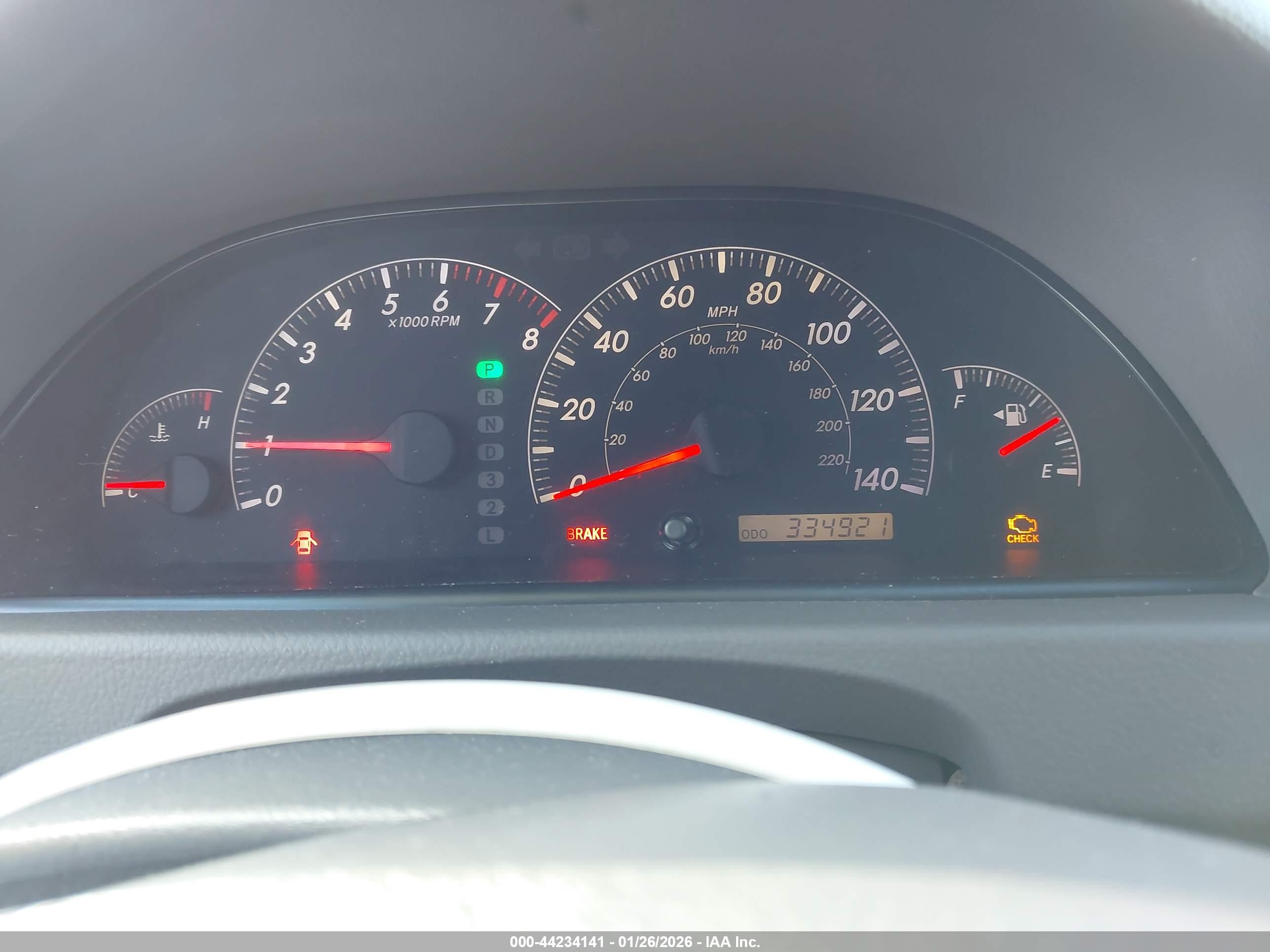 TOYOTA CAMRY image 7
