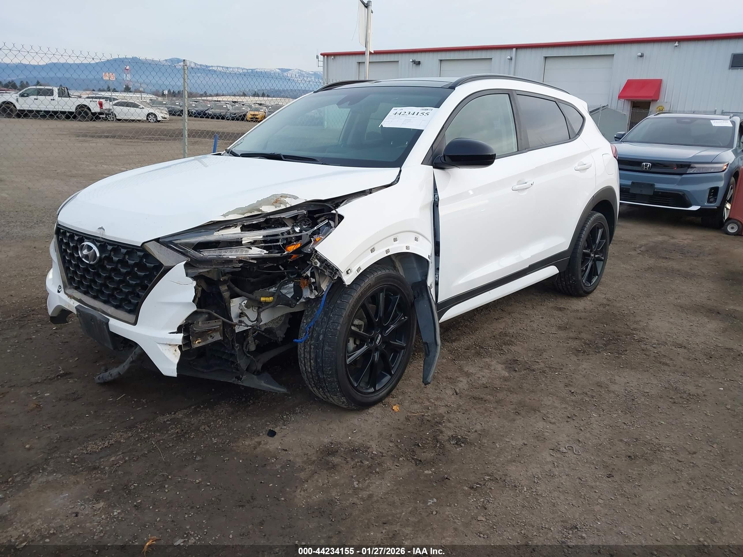 HYUNDAI TUCSON image 2