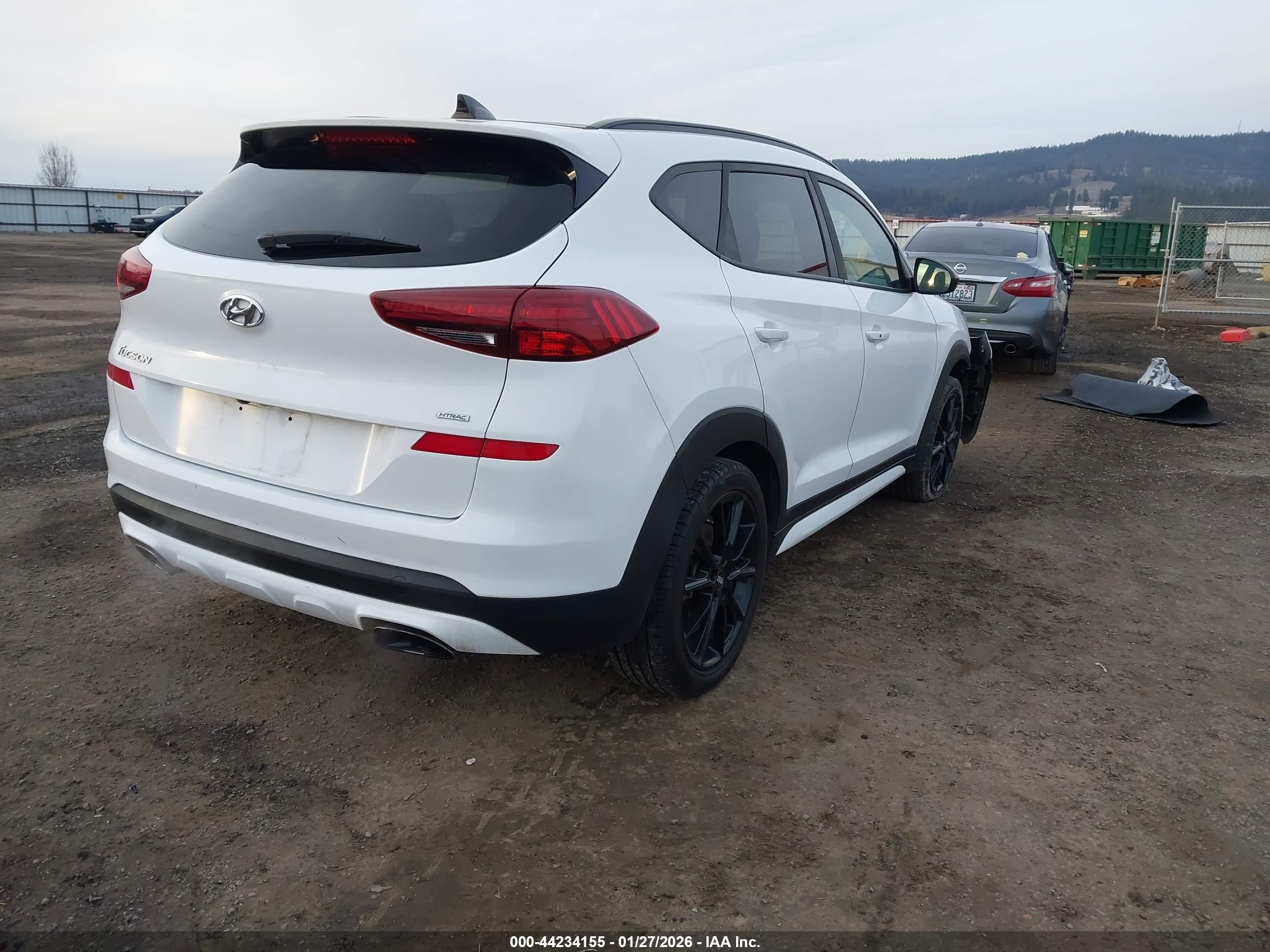 HYUNDAI TUCSON image 4