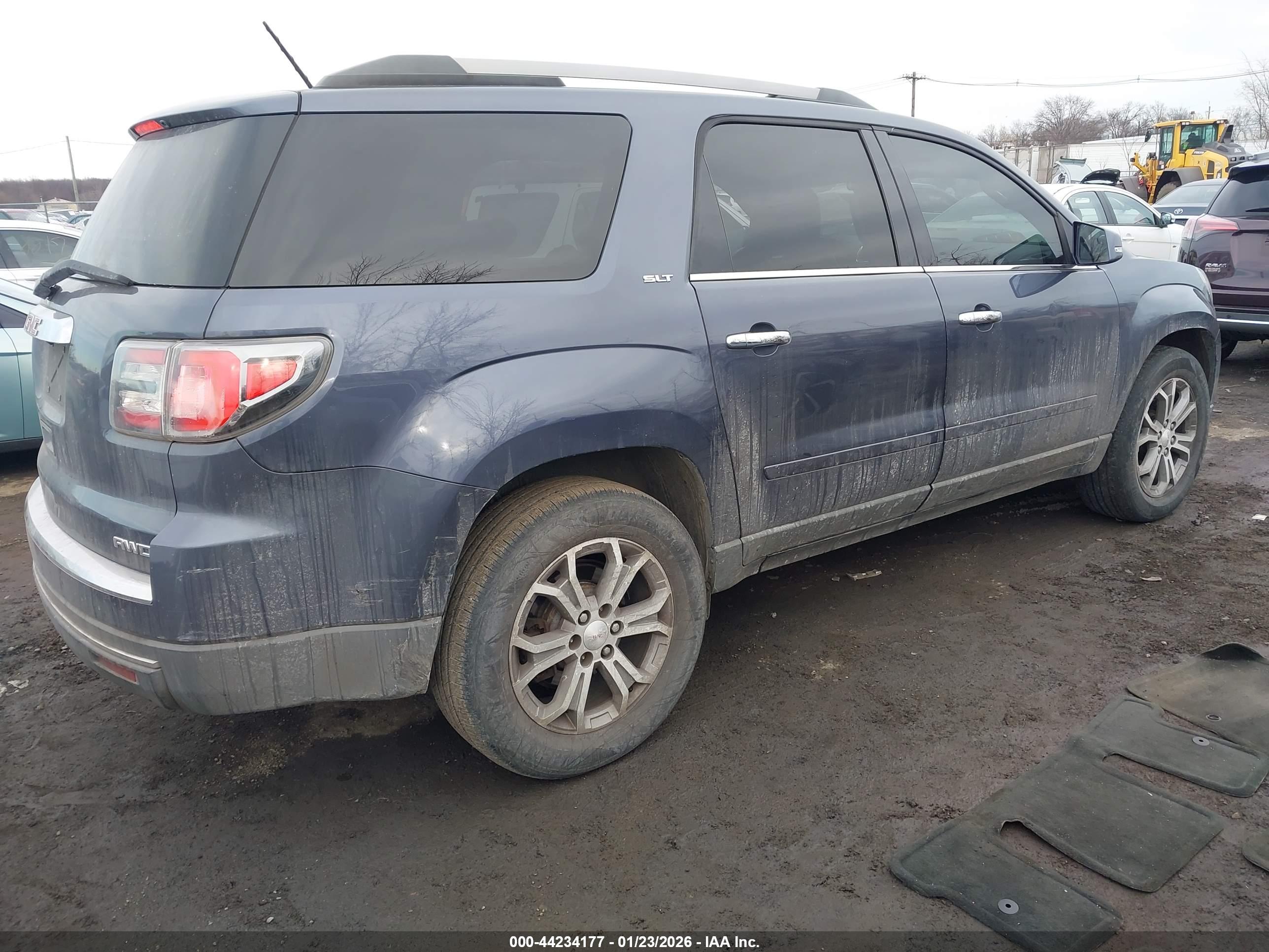 GMC ACADIA image 4