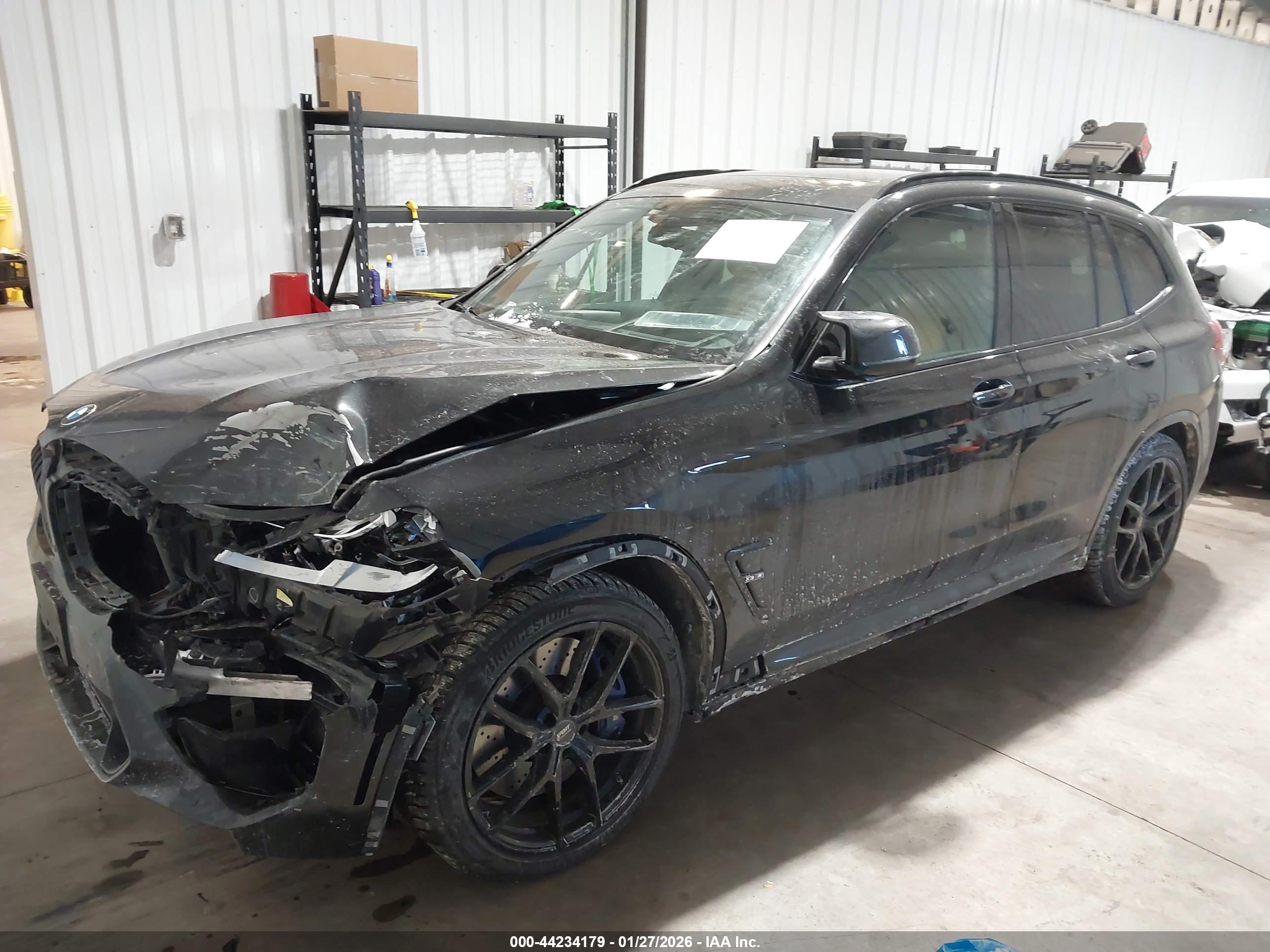 BMW X3 image 2