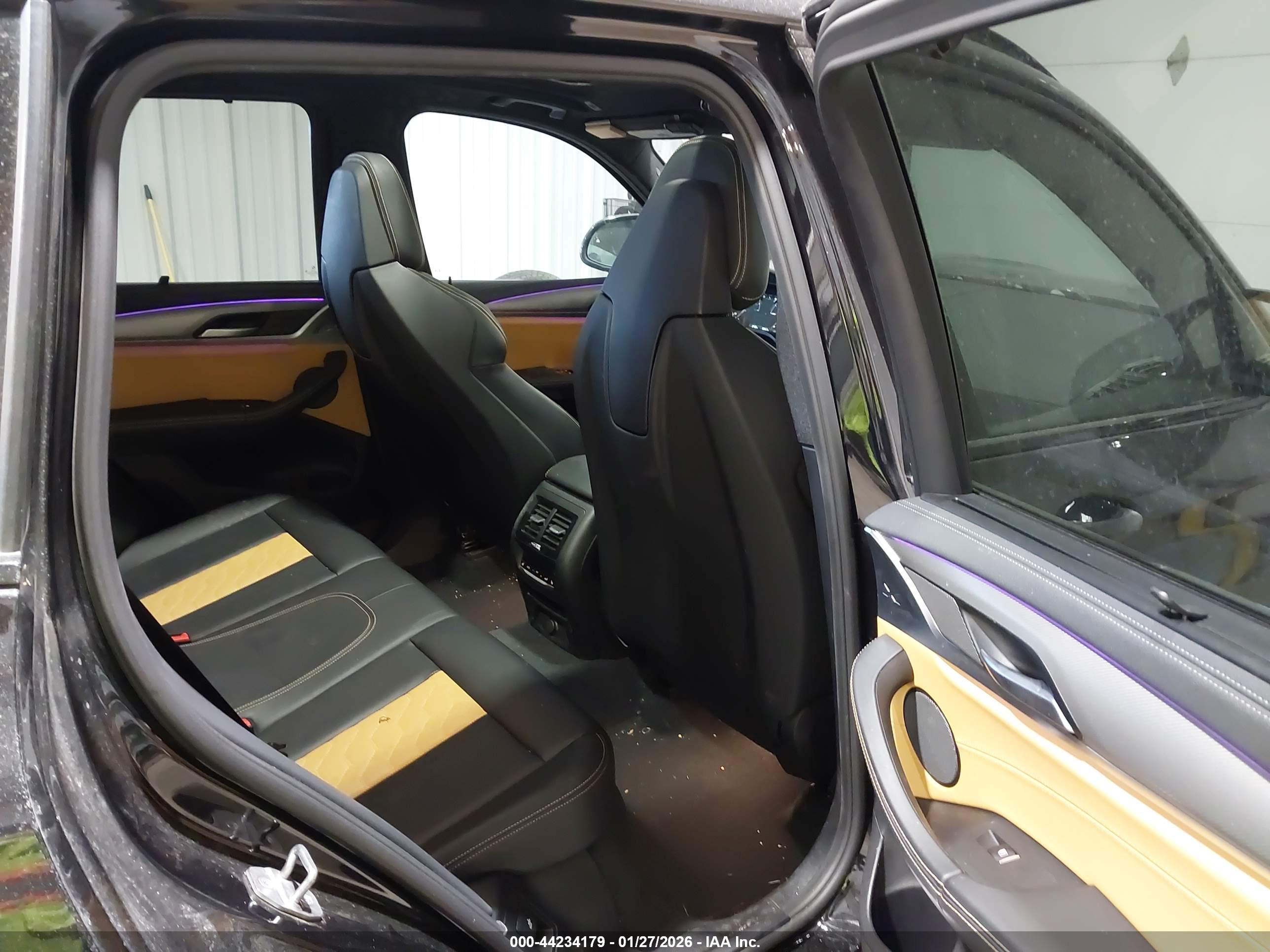 BMW X3 image 8