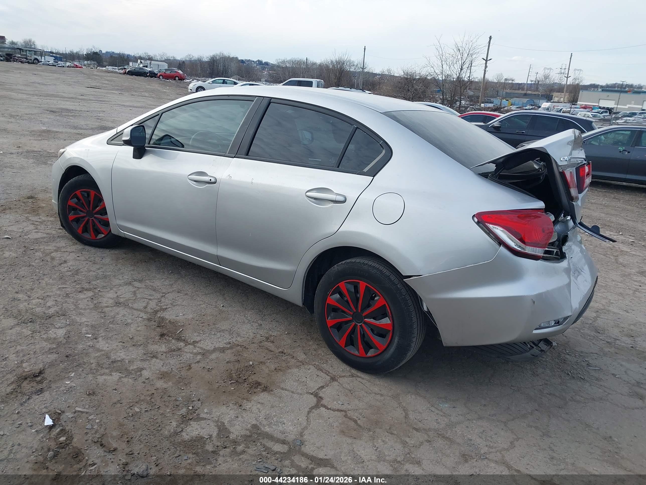HONDA CIVIC image 3