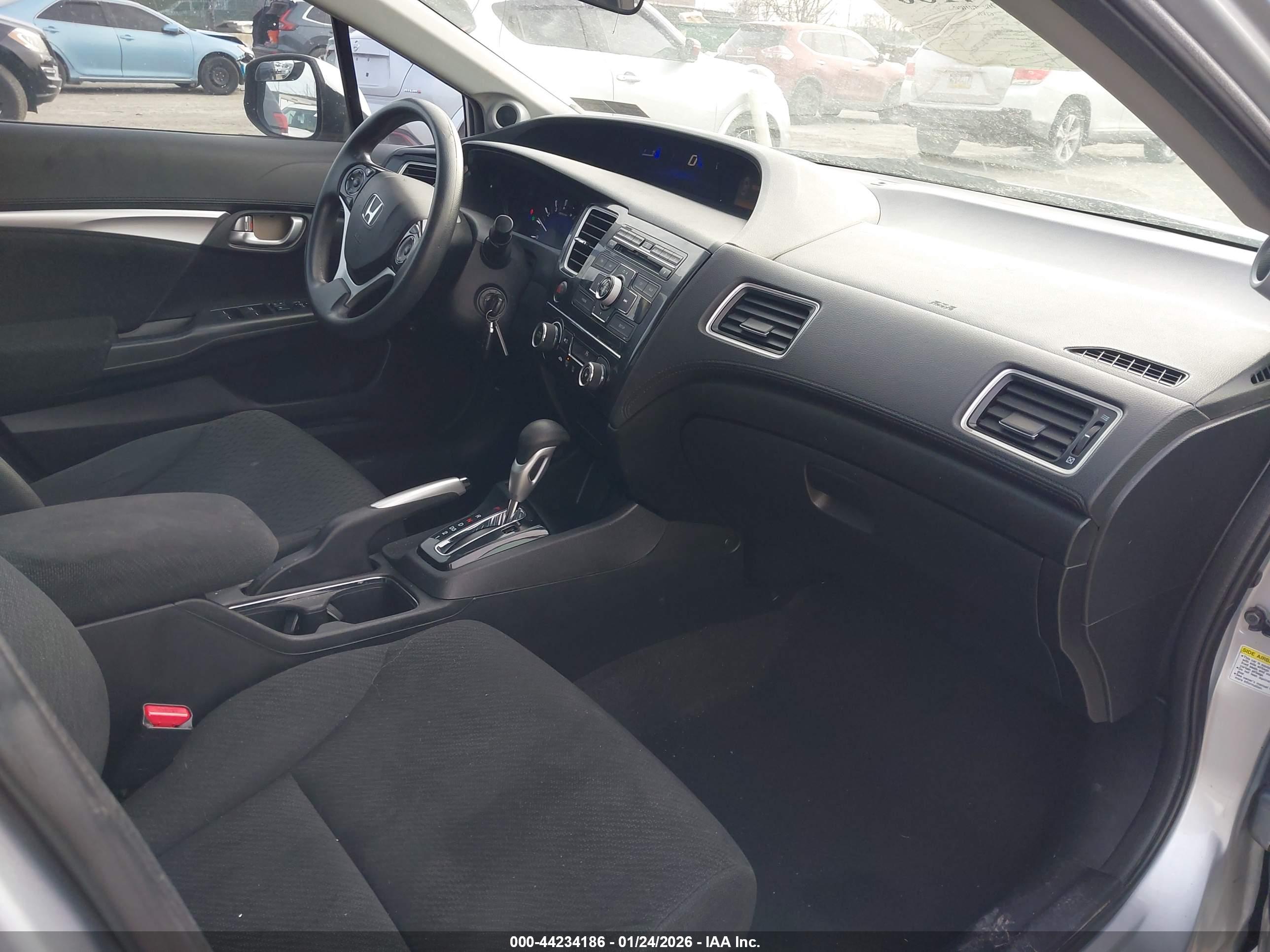 HONDA CIVIC image 5