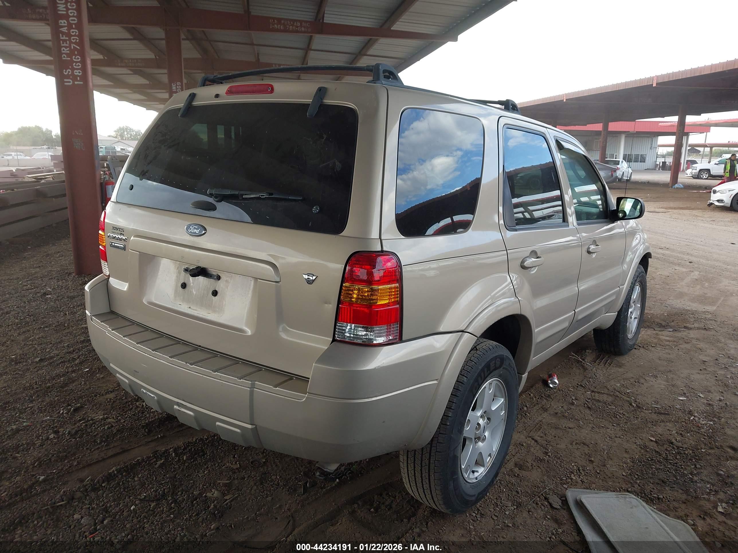 FORD ESCAPE image 4