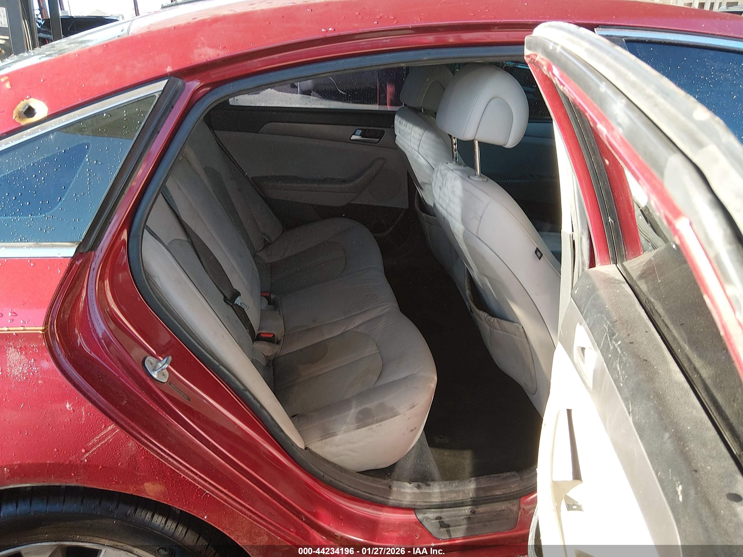 HYUNDAI SONATA image 8