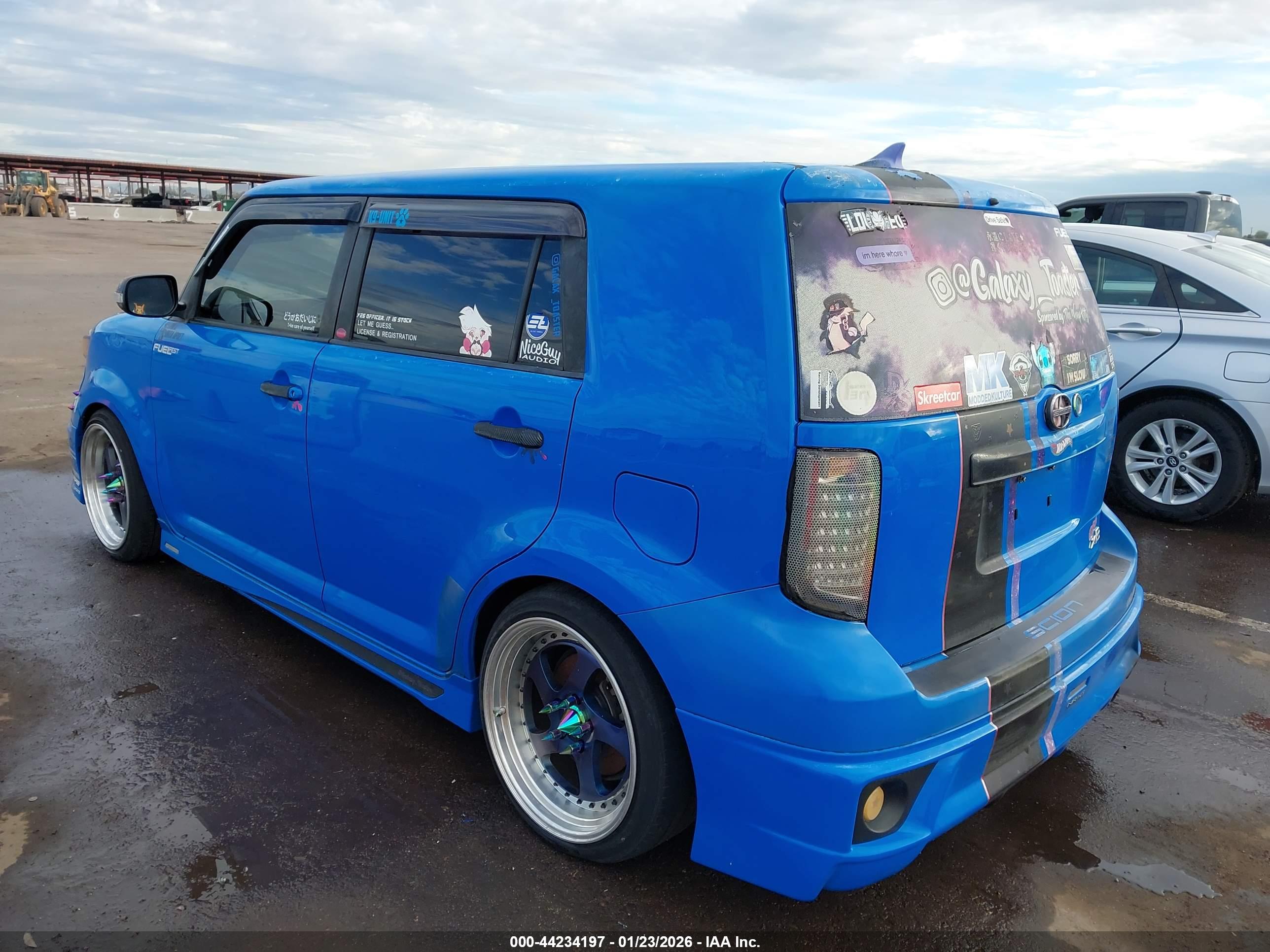 SCION XB image 3