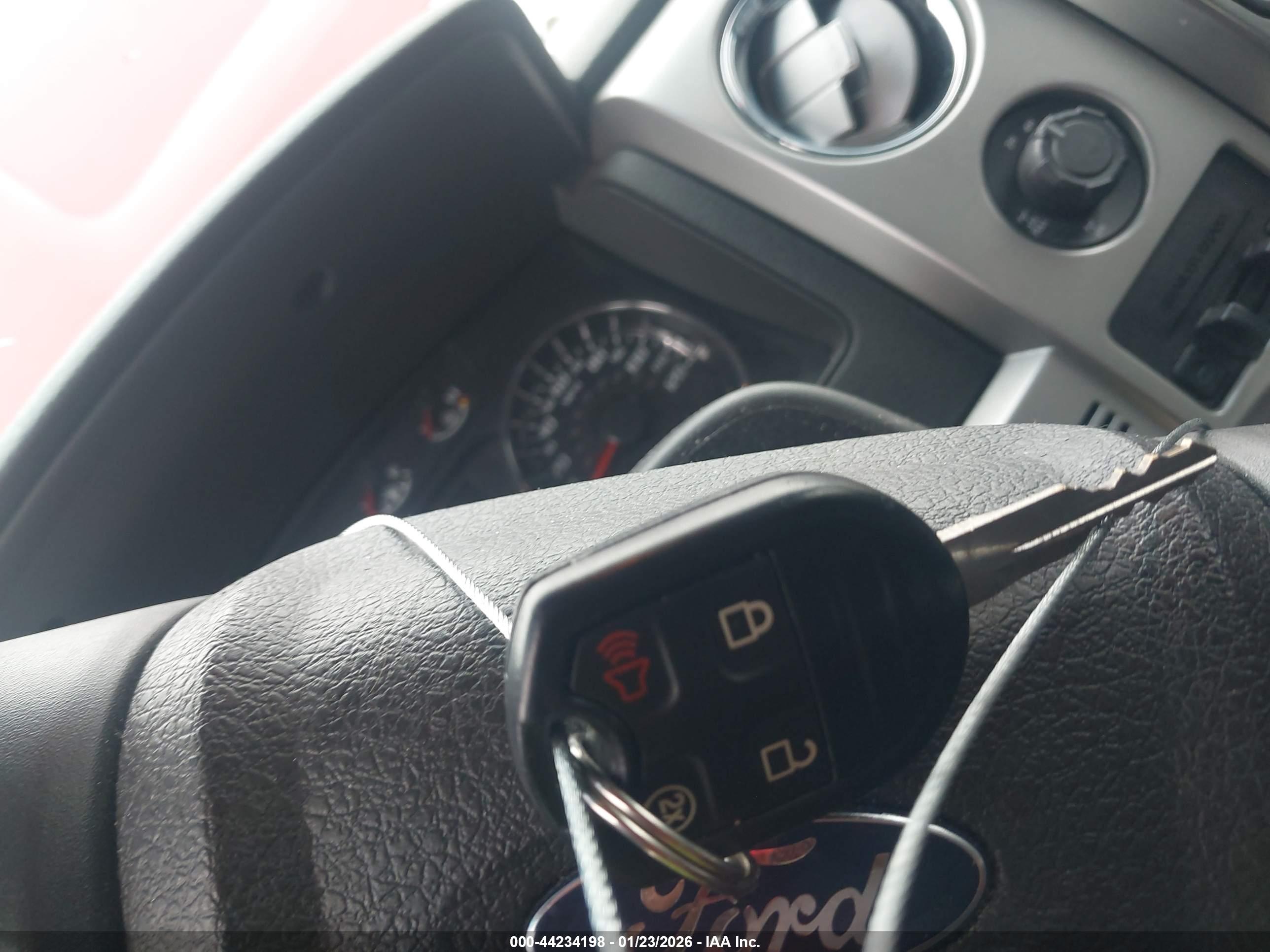 FORD F-150 image 11