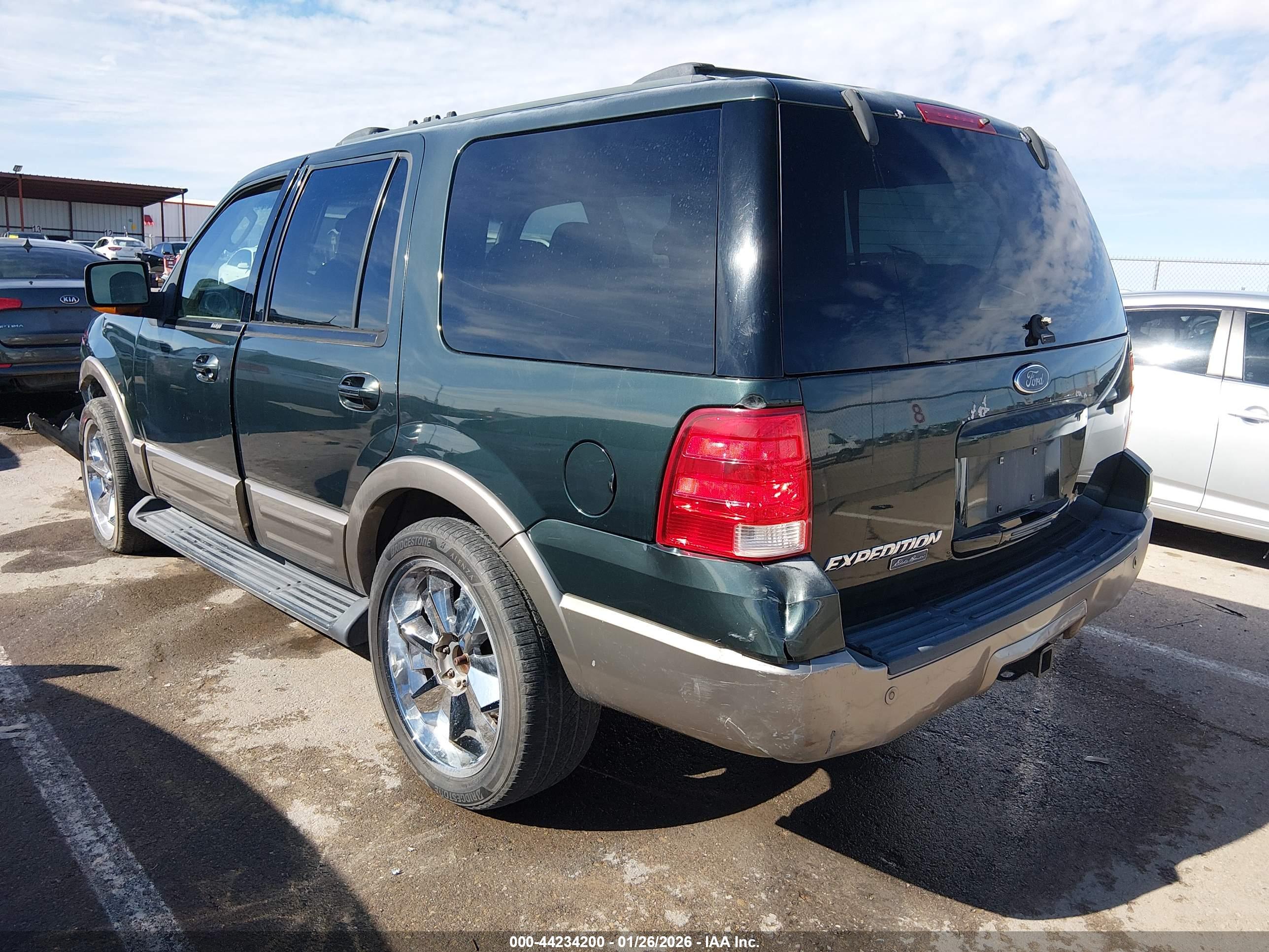FORD EXPEDITION image 3