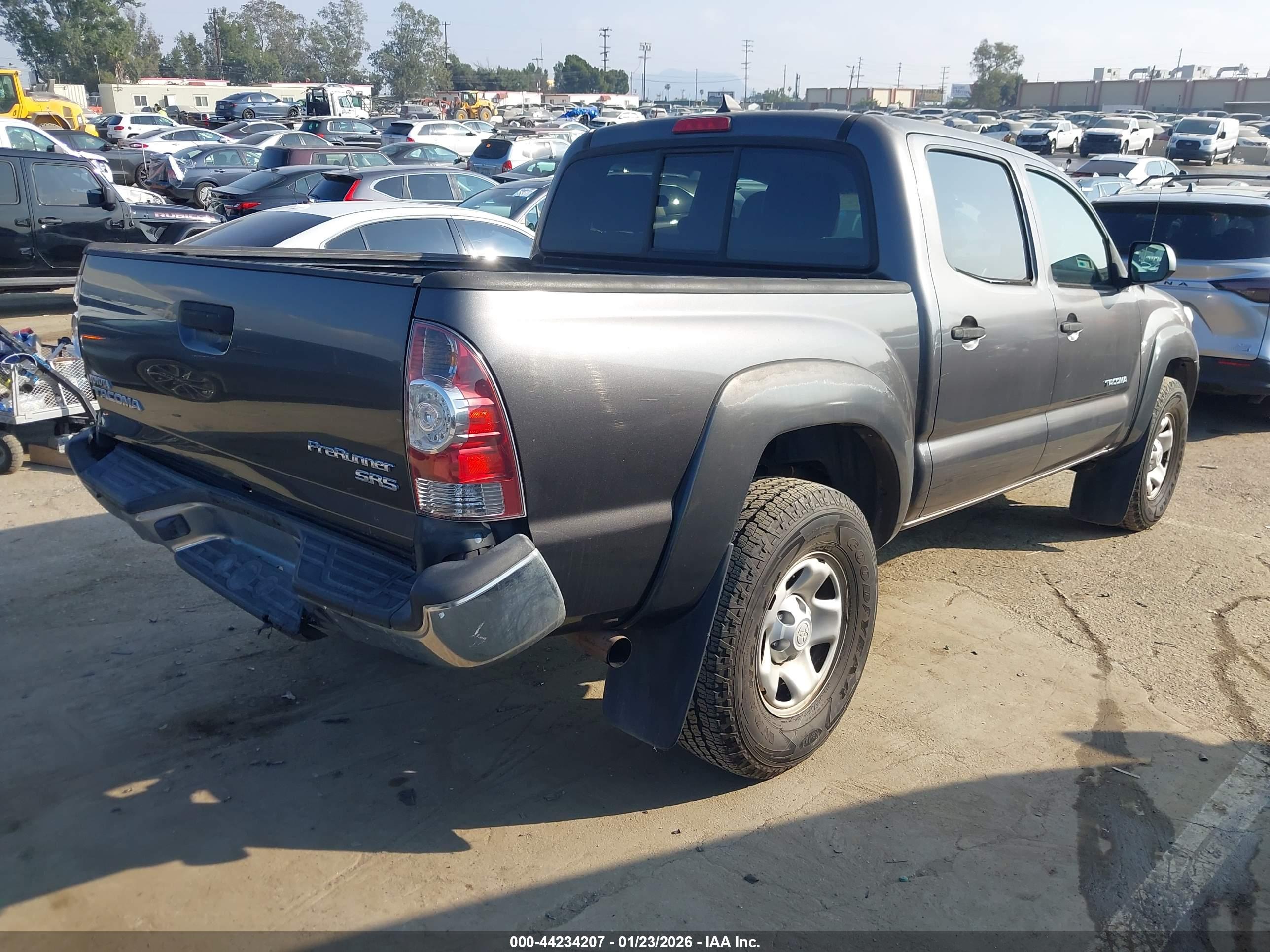 TOYOTA TACOMA image 4