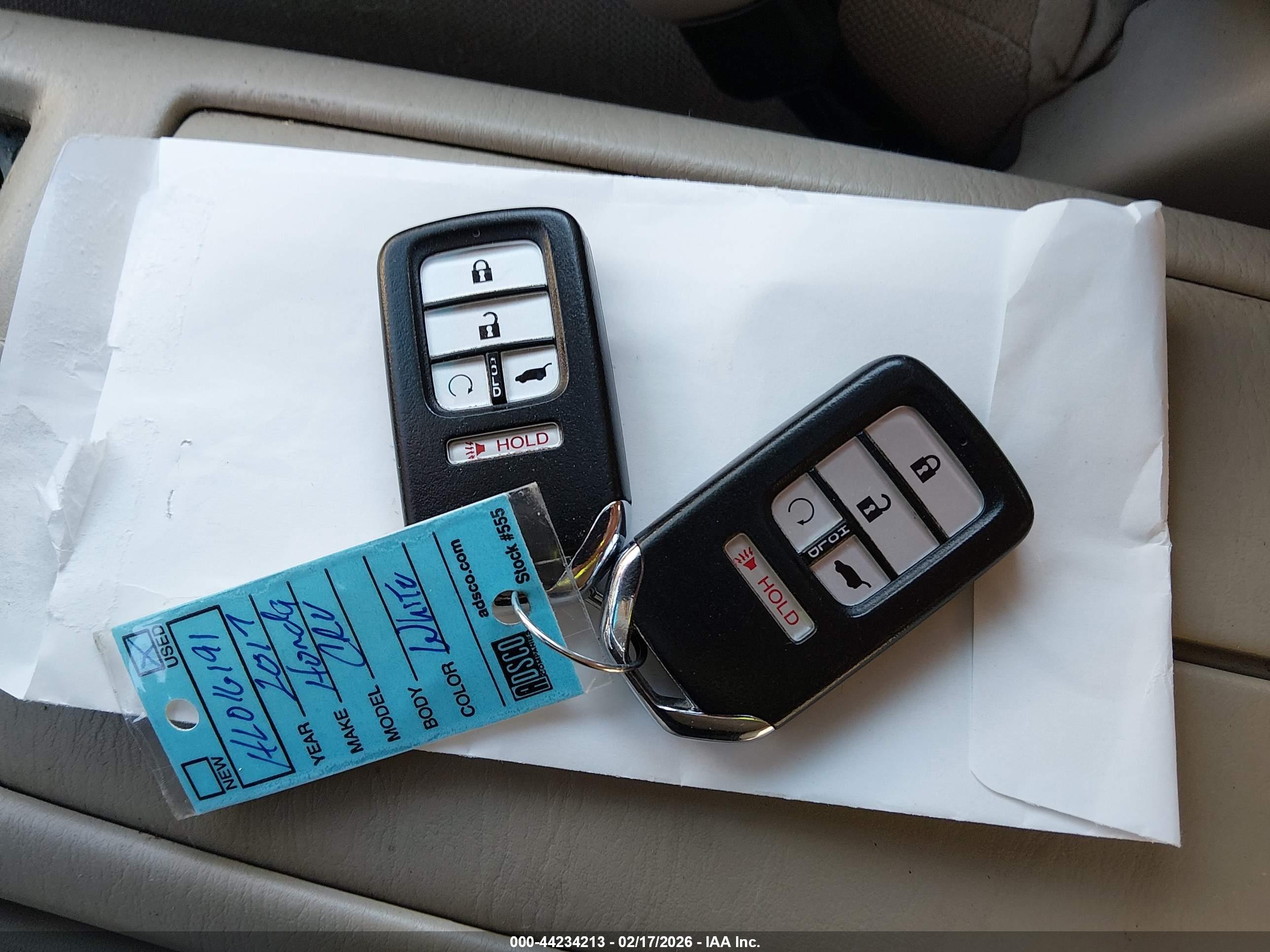 HONDA CR-V image 11