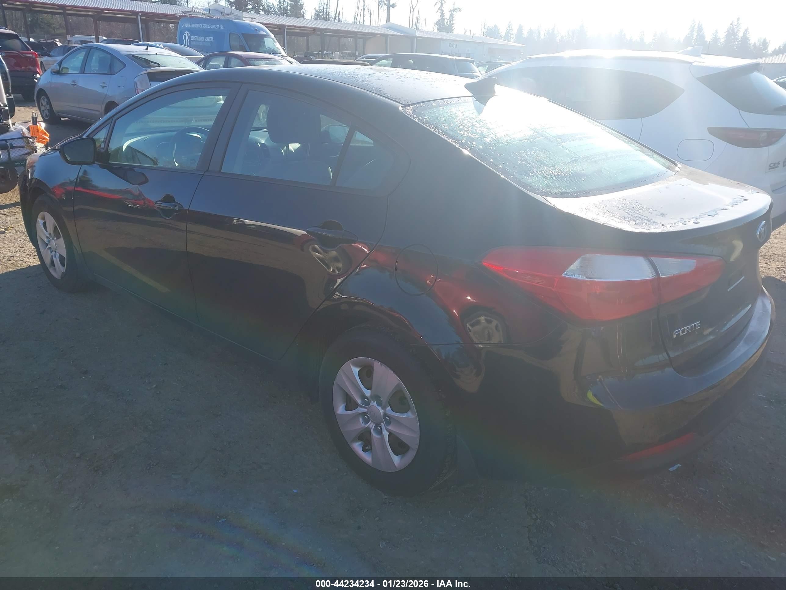 KIA FORTE image 3