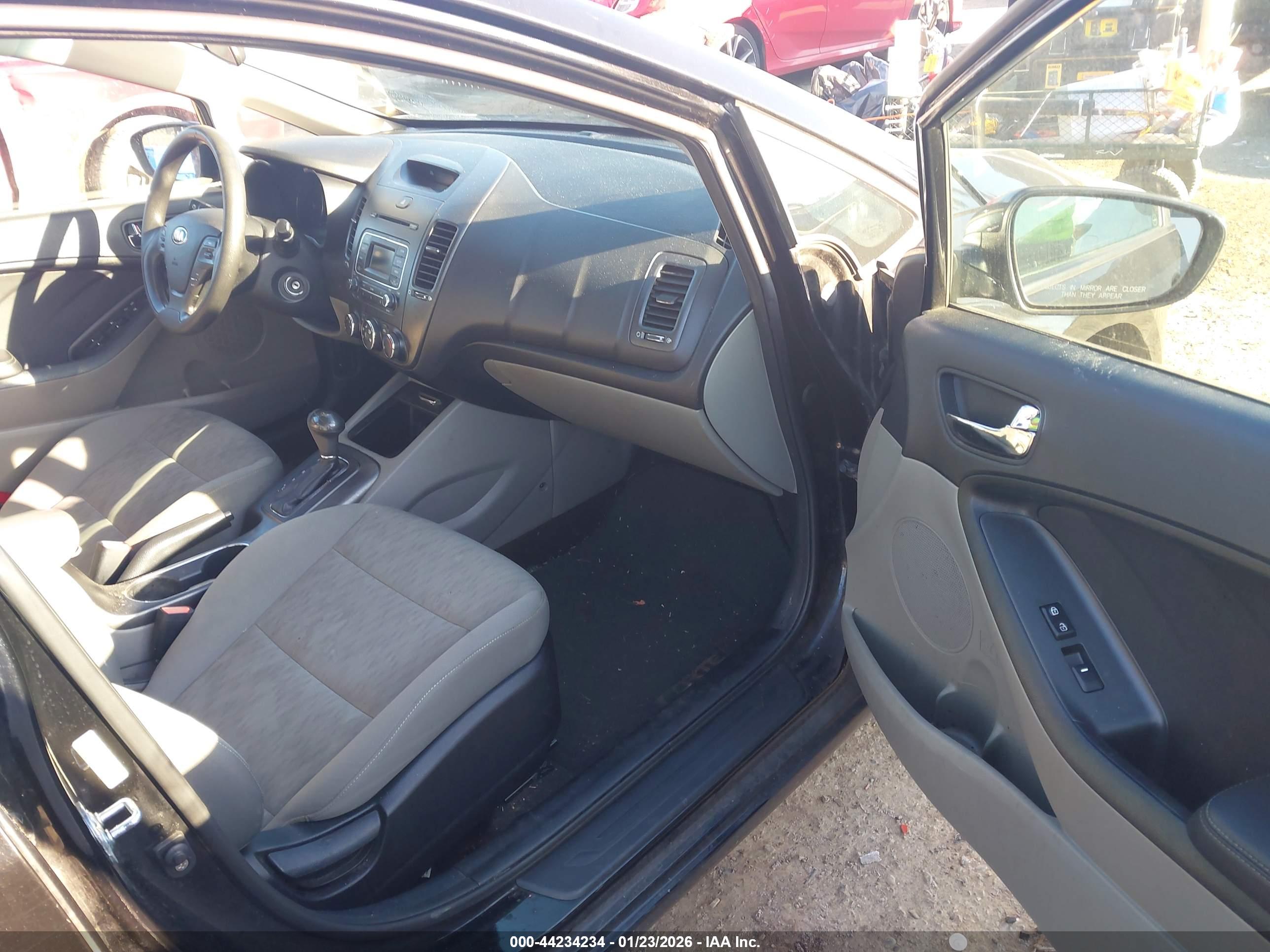 KIA FORTE image 5