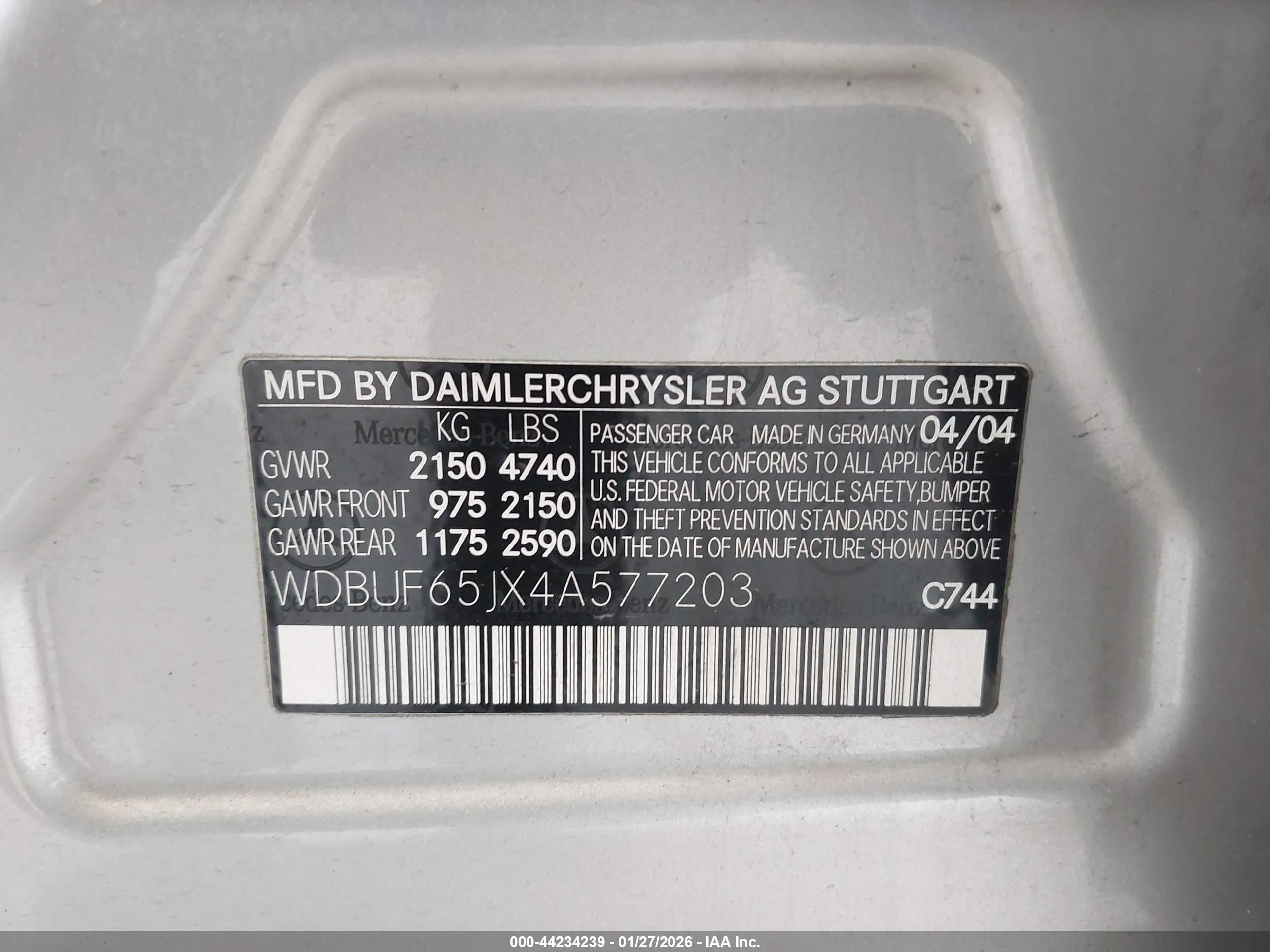 MERCEDES-BENZ E image 9