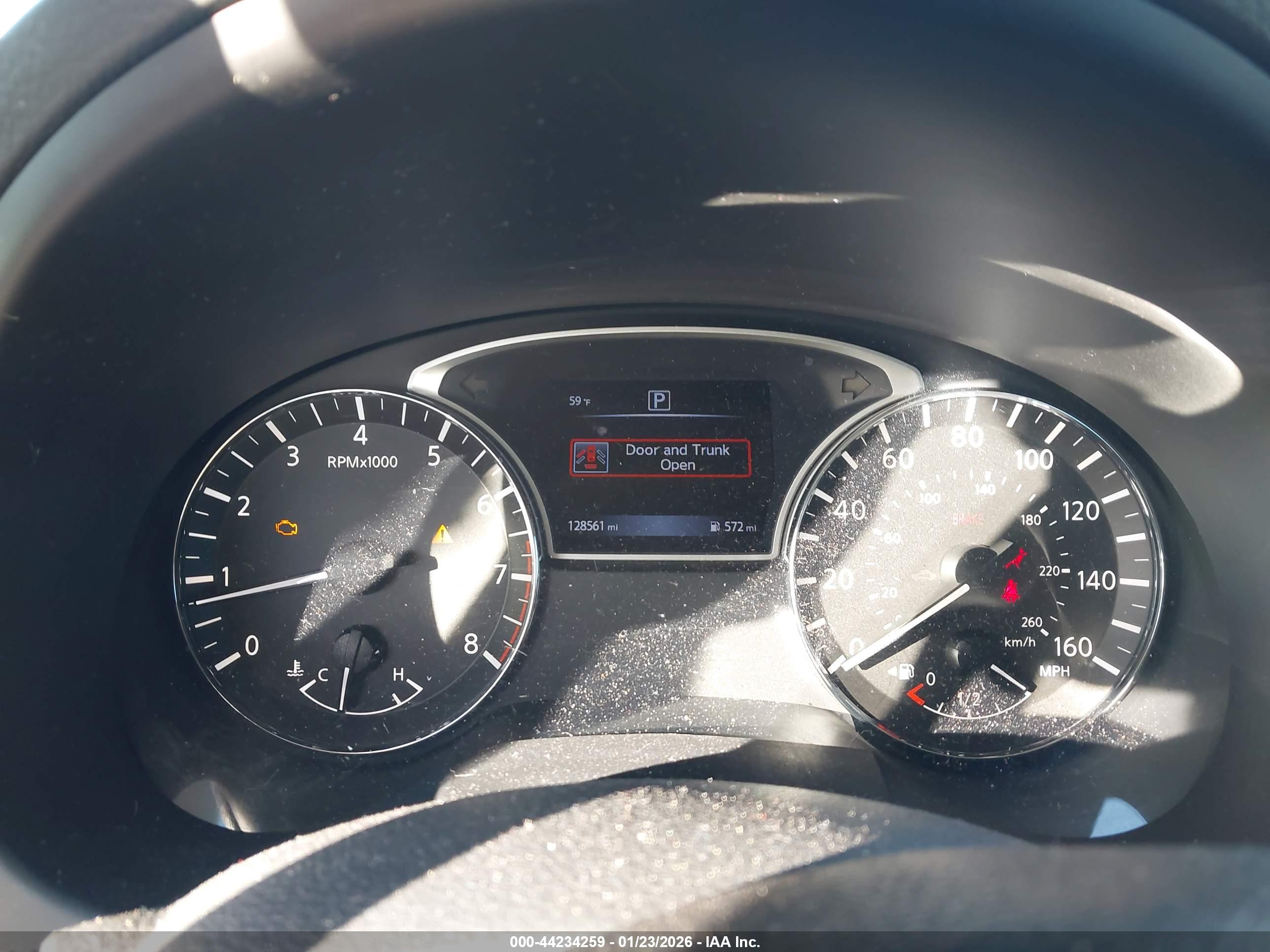 NISSAN ALTIMA image 7