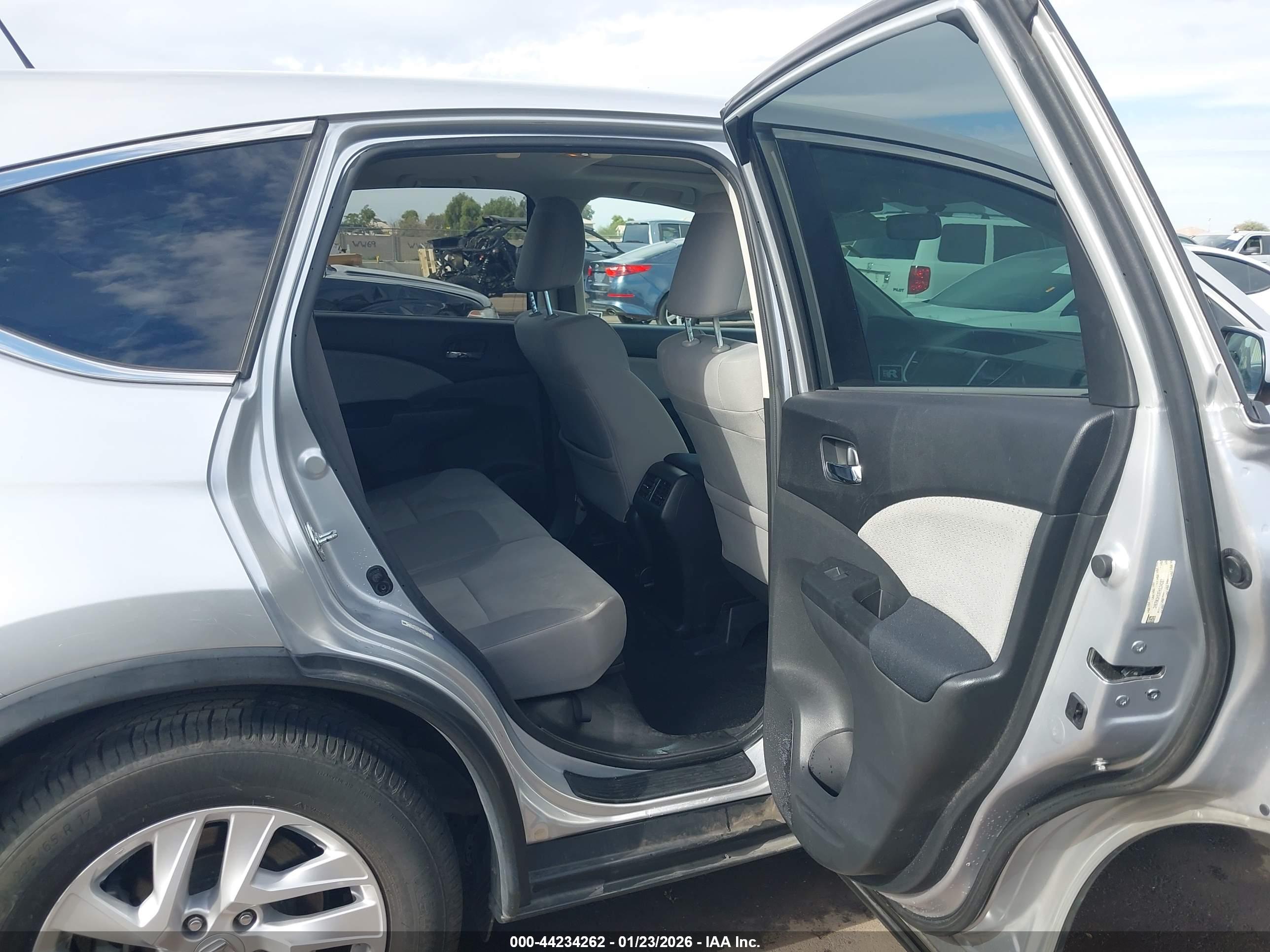HONDA CR-V image 8